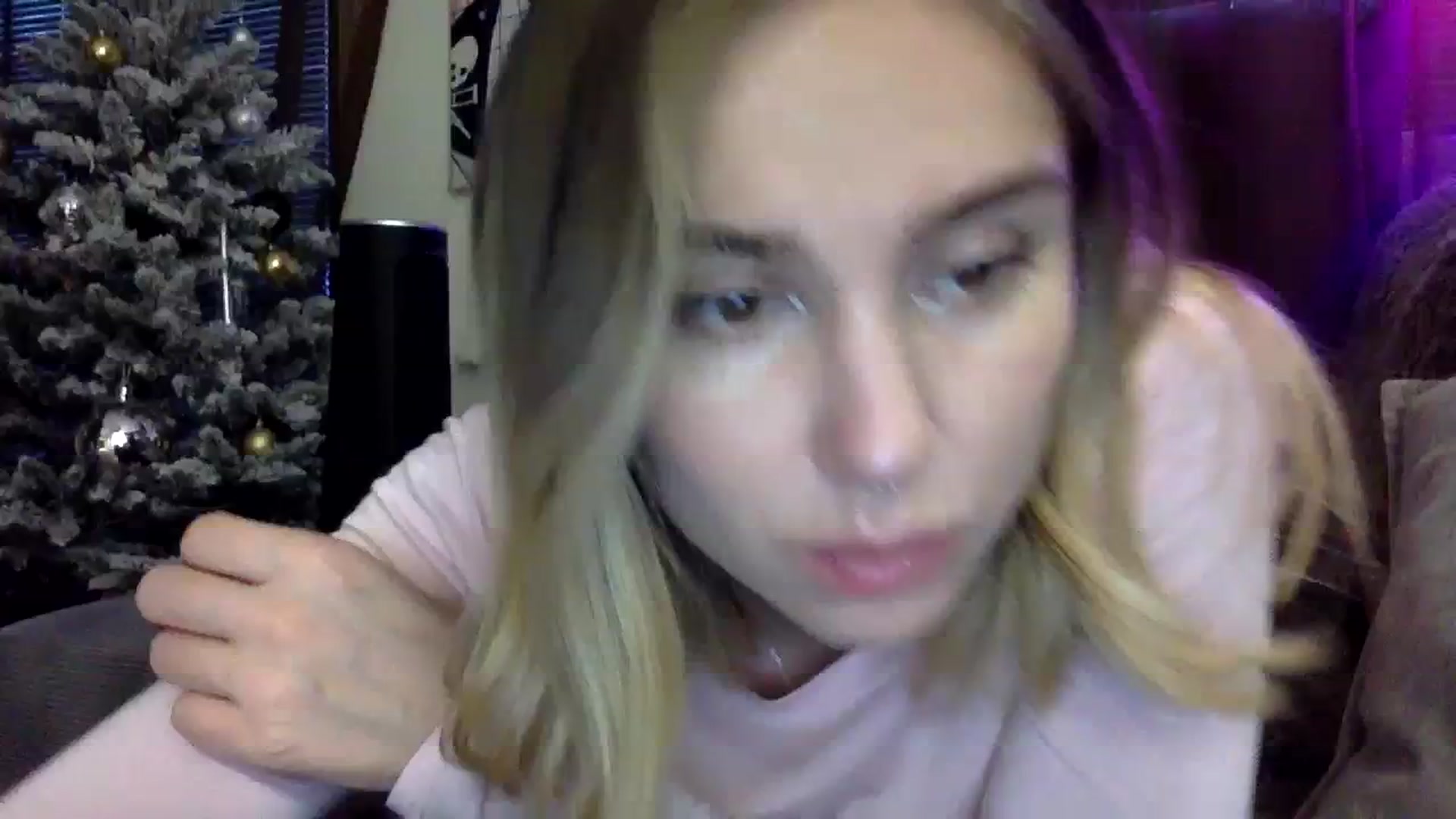 Gallery image thumbnail from EgoisticKitty's myfreecams stream on, 01/08/2024, 11:50 image 7 of 20
