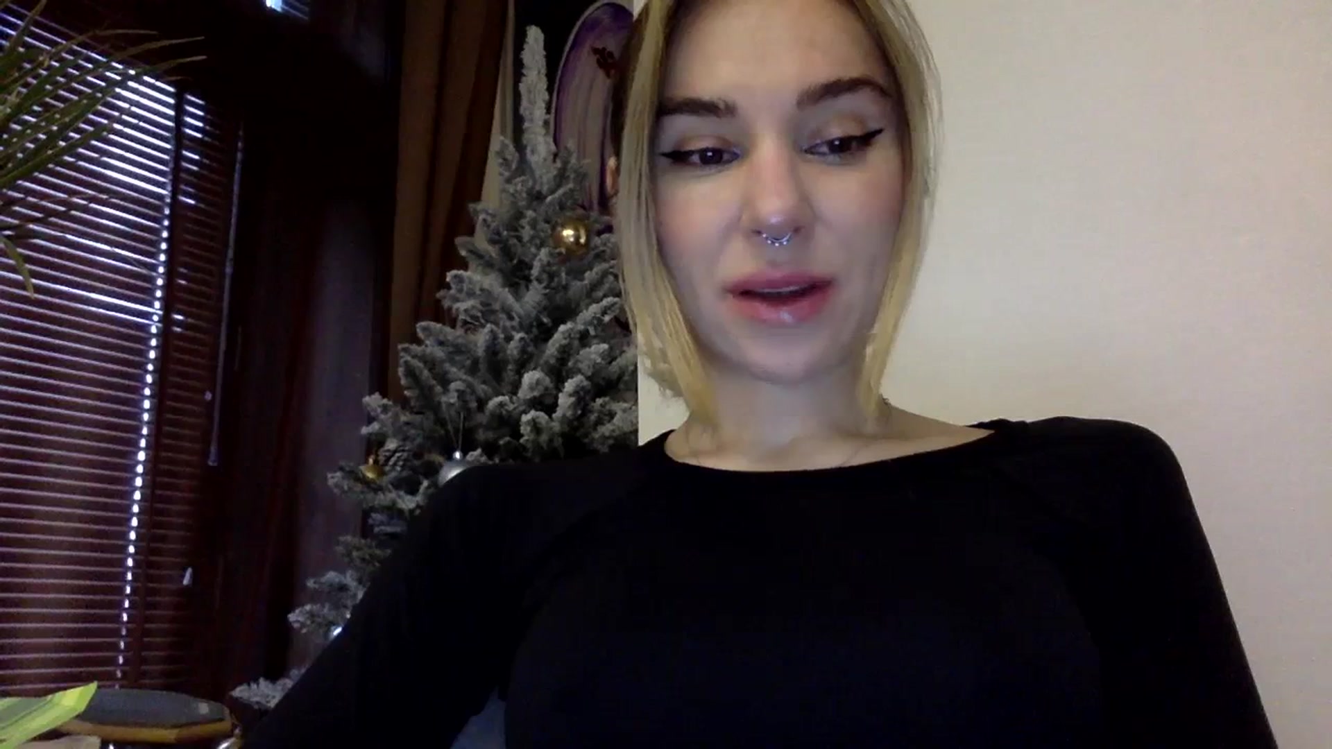 Gallery image thumbnail from EgoisticKitty's myfreecams stream on, 01/09/2024, 08:32 image 2 of 20