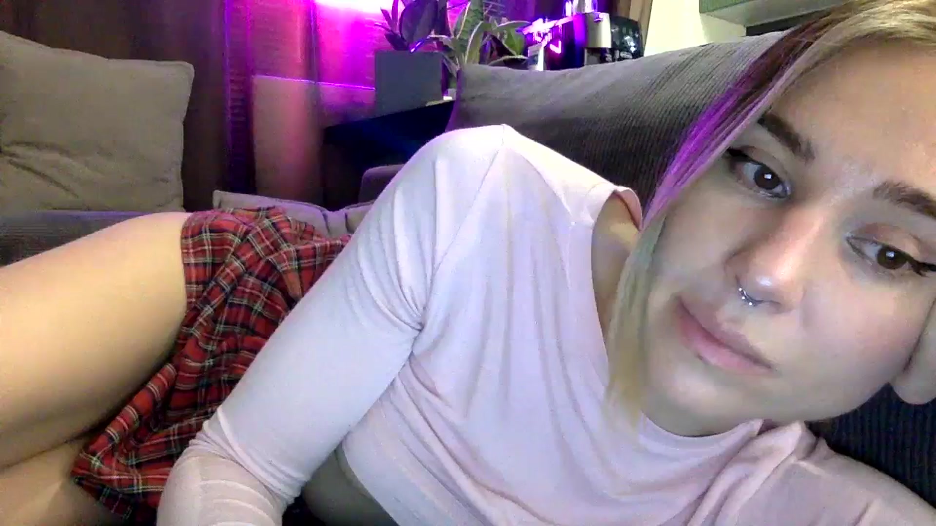 Gallery image thumbnail from EgoisticKitty's myfreecams stream on, 01/09/2024, 14:06 image 6 of 20