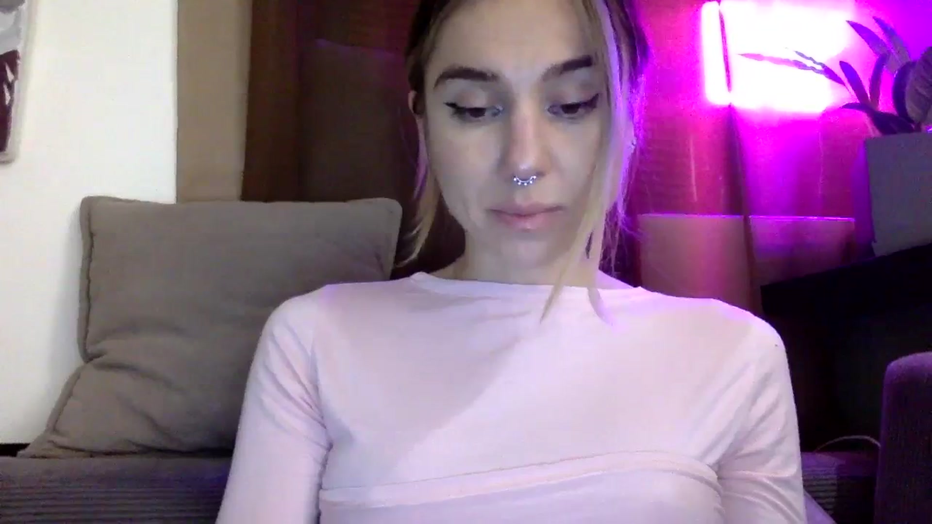 Gallery image thumbnail from EgoisticKitty's myfreecams stream on, 01/09/2024, 14:52 image 5 of 20