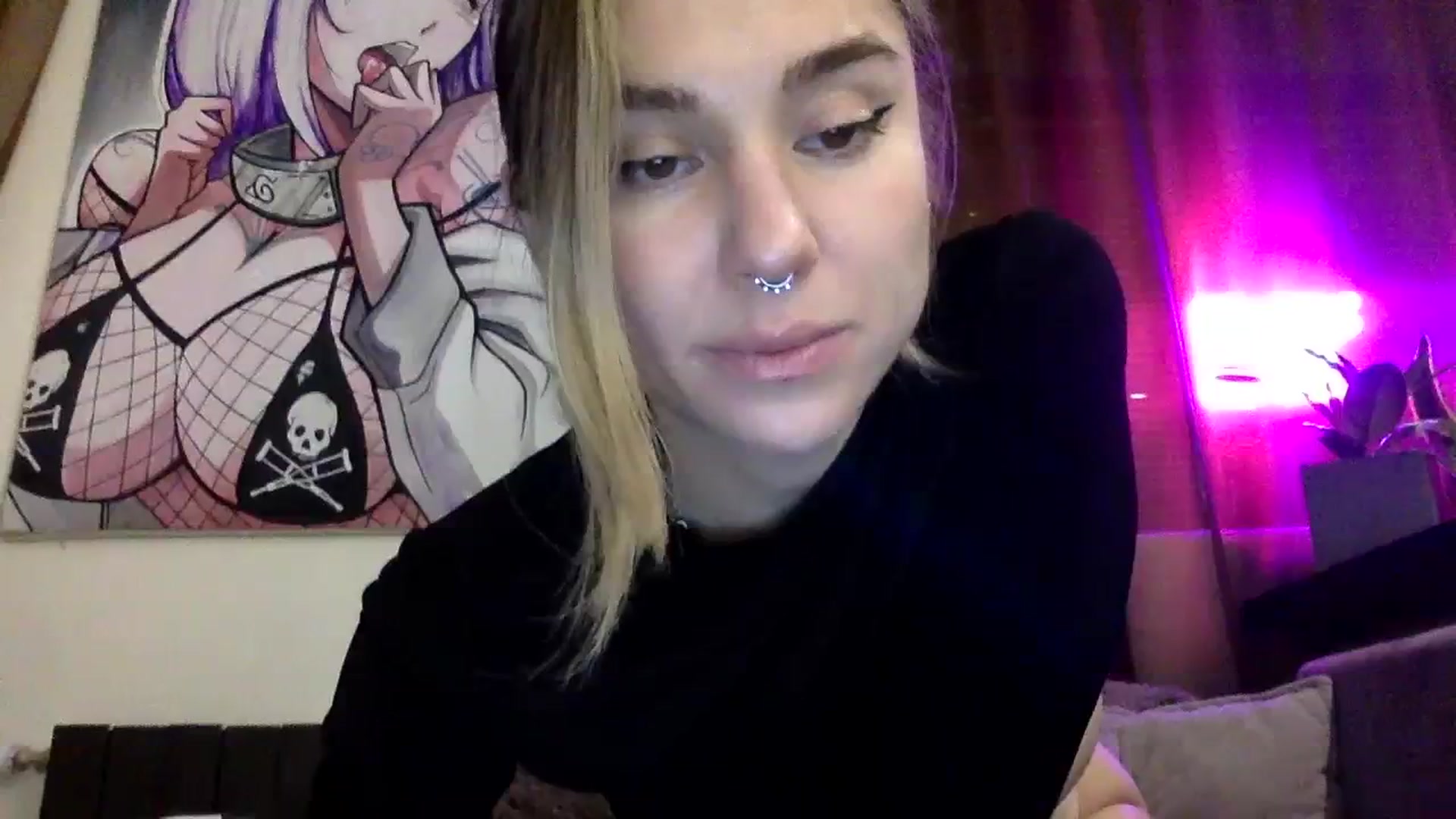 Gallery image thumbnail from EgoisticKitty's myfreecams stream on, 01/09/2024, 17:42 image 12 of 20