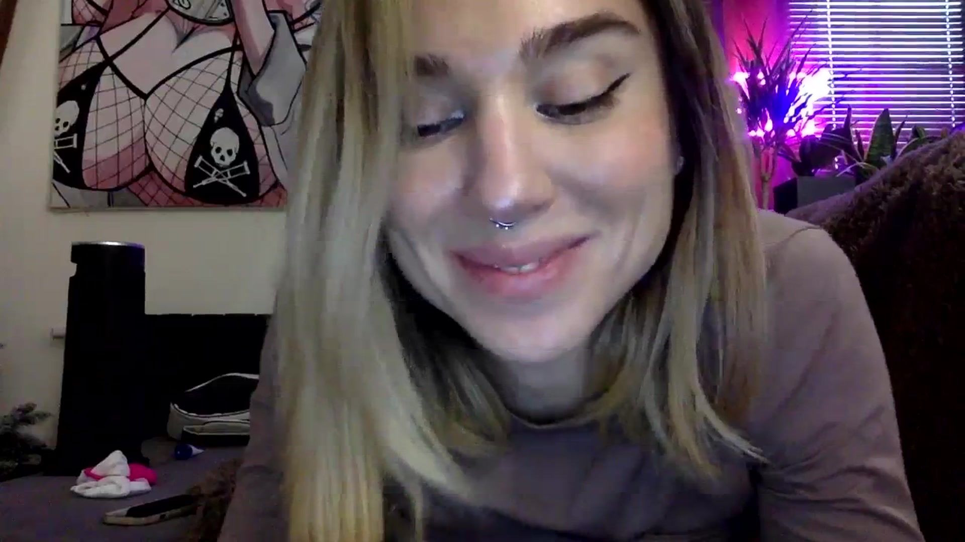 Gallery image thumbnail from EgoisticKitty's myfreecams stream on, 01/11/2024, 08:40 image 9 of 20
