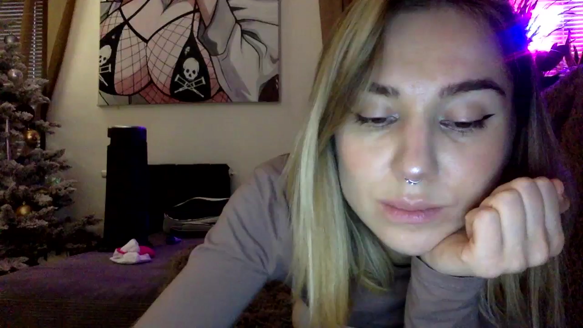 Gallery image thumbnail from EgoisticKitty's myfreecams stream on, 01/11/2024, 08:40 image 18 of 20