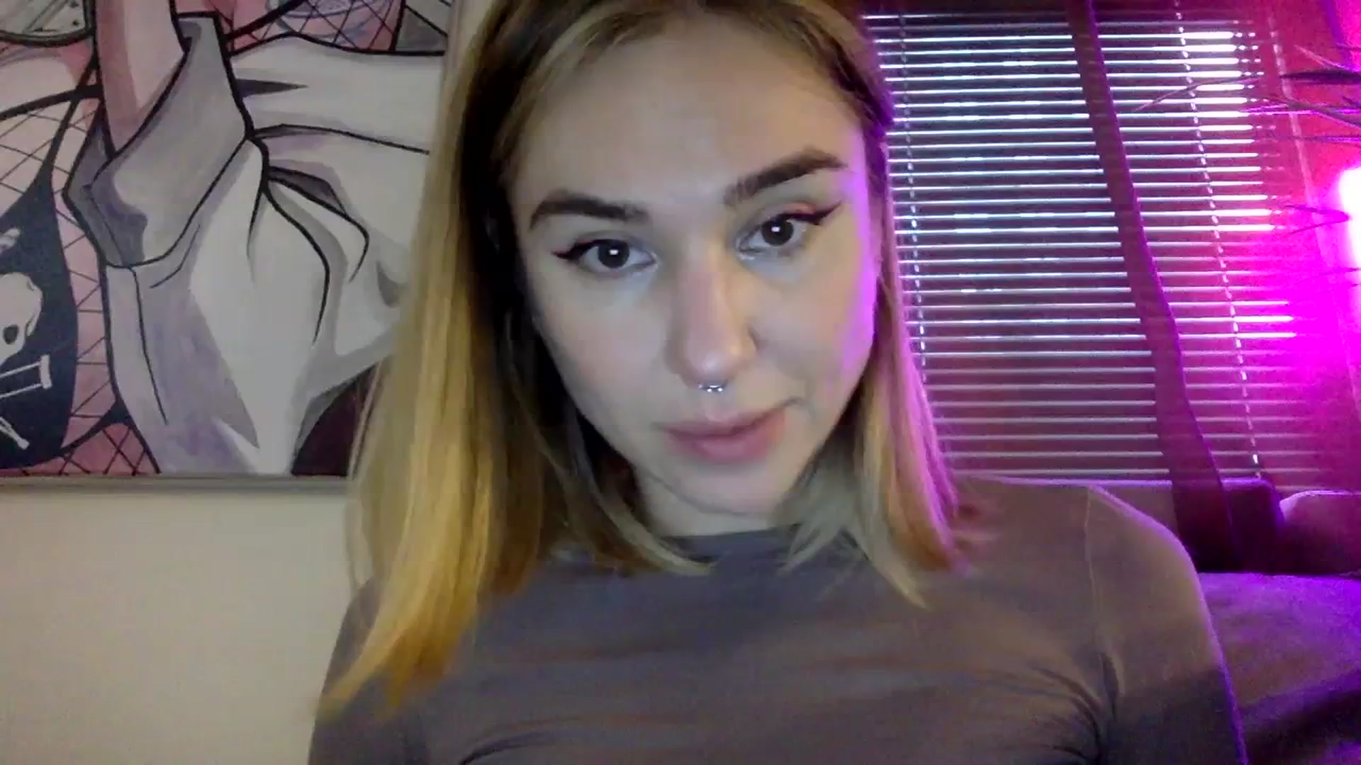 Gallery image thumbnail from EgoisticKitty's myfreecams stream on, 01/11/2024, 11:55 image 15 of 20
