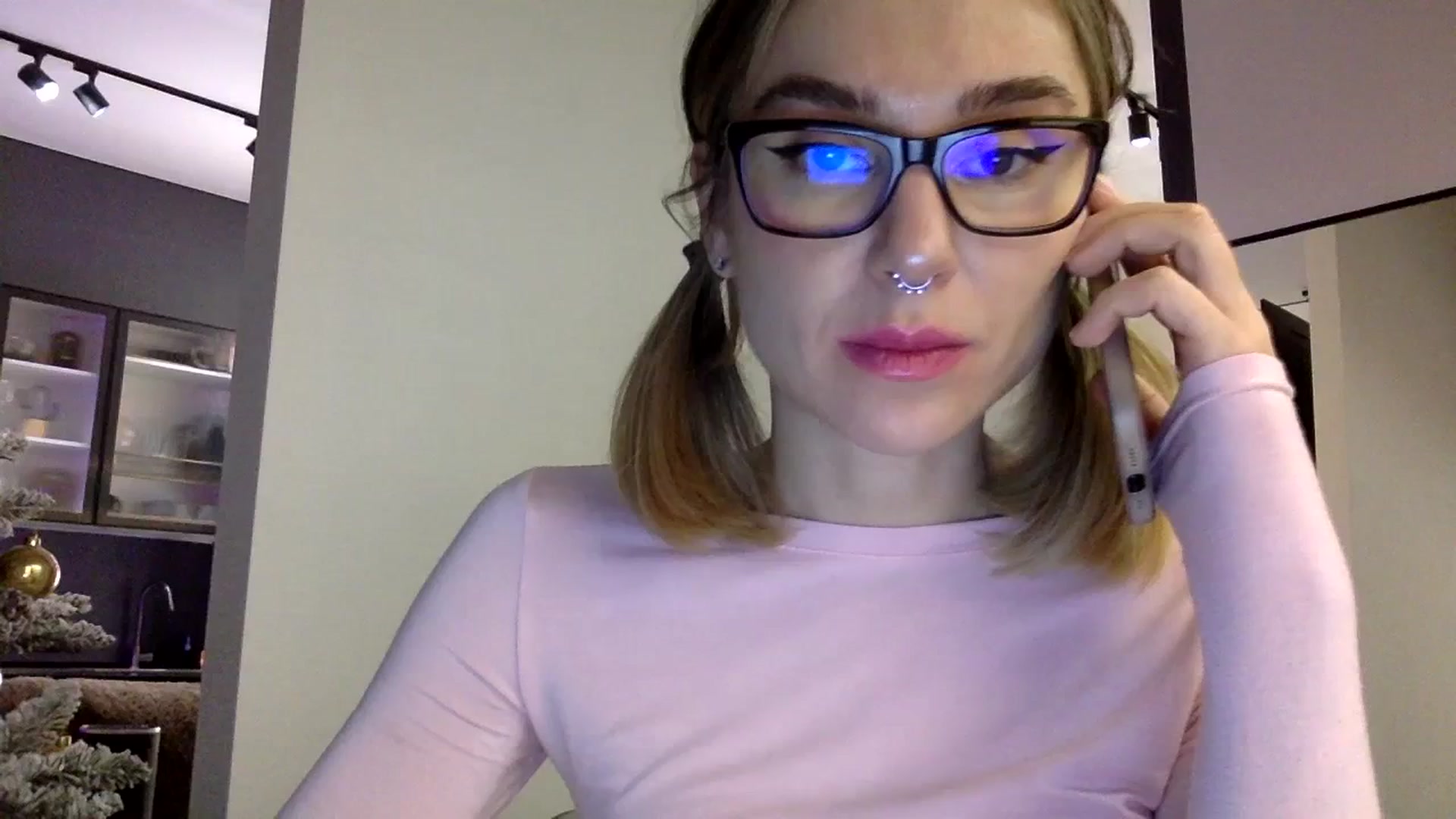 Gallery image thumbnail from EgoisticKitty's myfreecams stream on, 01/15/2024, 11:23 image 6 of 20