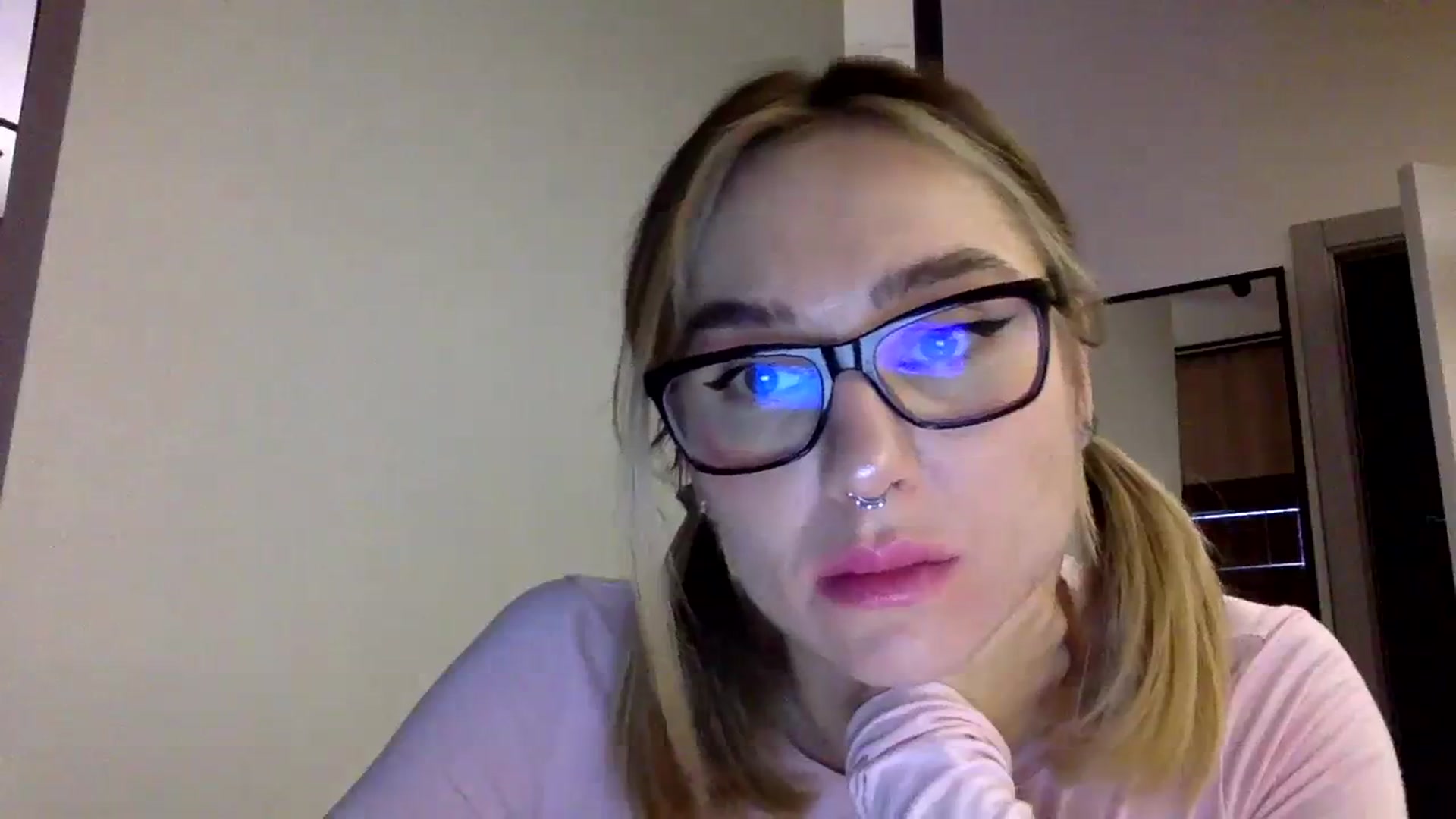 Gallery image thumbnail from EgoisticKitty's myfreecams stream on, 01/15/2024, 11:43 image 17 of 20