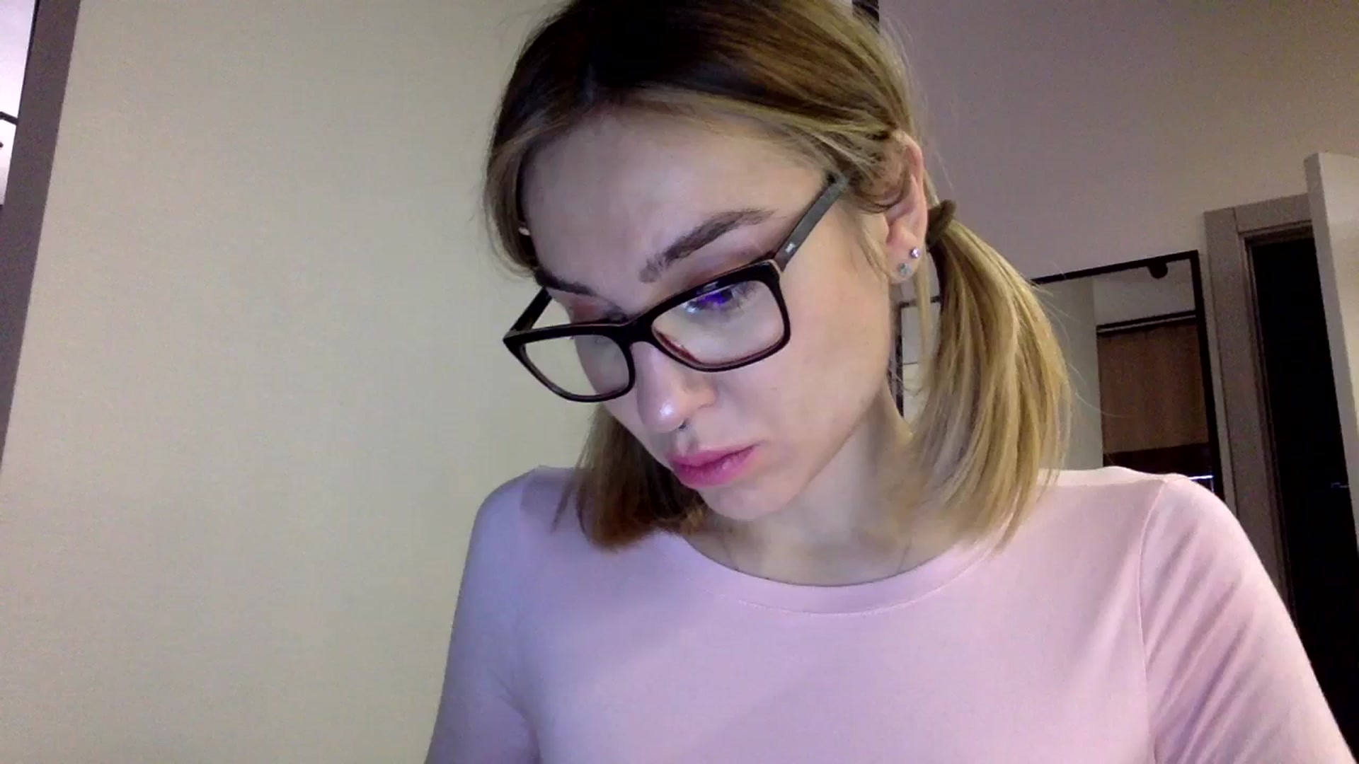 Gallery image thumbnail from EgoisticKitty's myfreecams stream on, 01/15/2024, 11:43 image 12 of 20