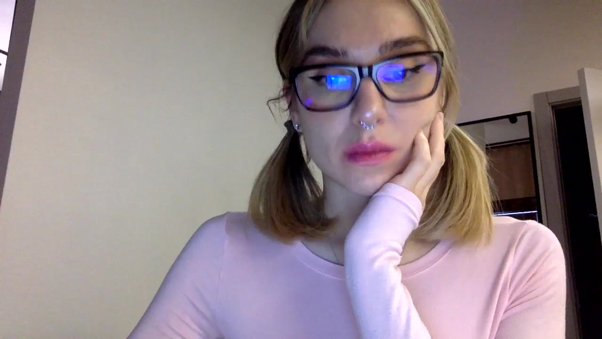 Gallery image thumbnail from EgoisticKitty's myfreecams stream on, 01/15/2024, 11:43 image 9 of 20