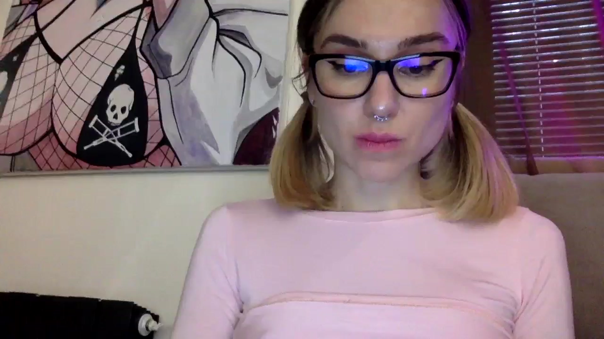 Gallery image thumbnail from EgoisticKitty's myfreecams stream on, 01/15/2024, 12:15 image 16 of 20