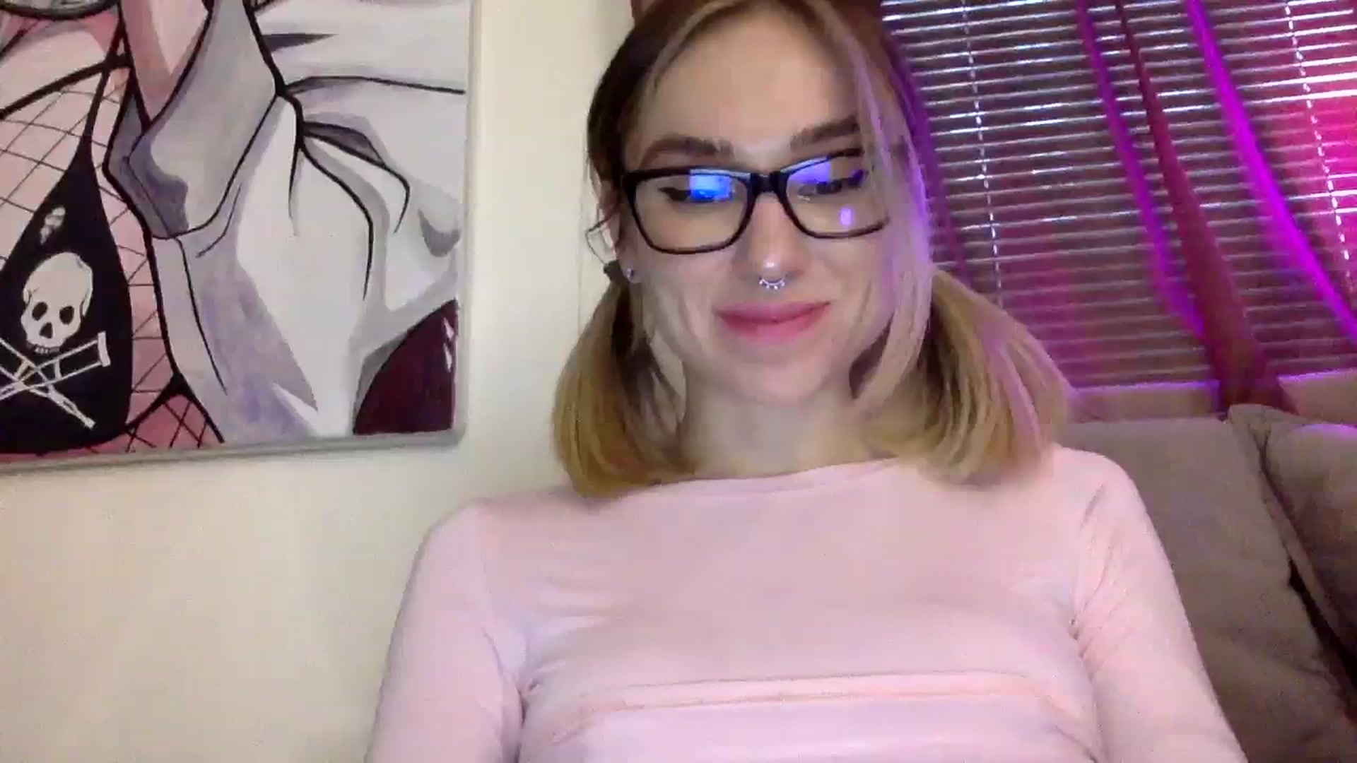 Gallery image thumbnail from EgoisticKitty's myfreecams stream on, 01/15/2024, 12:15 image 6 of 20