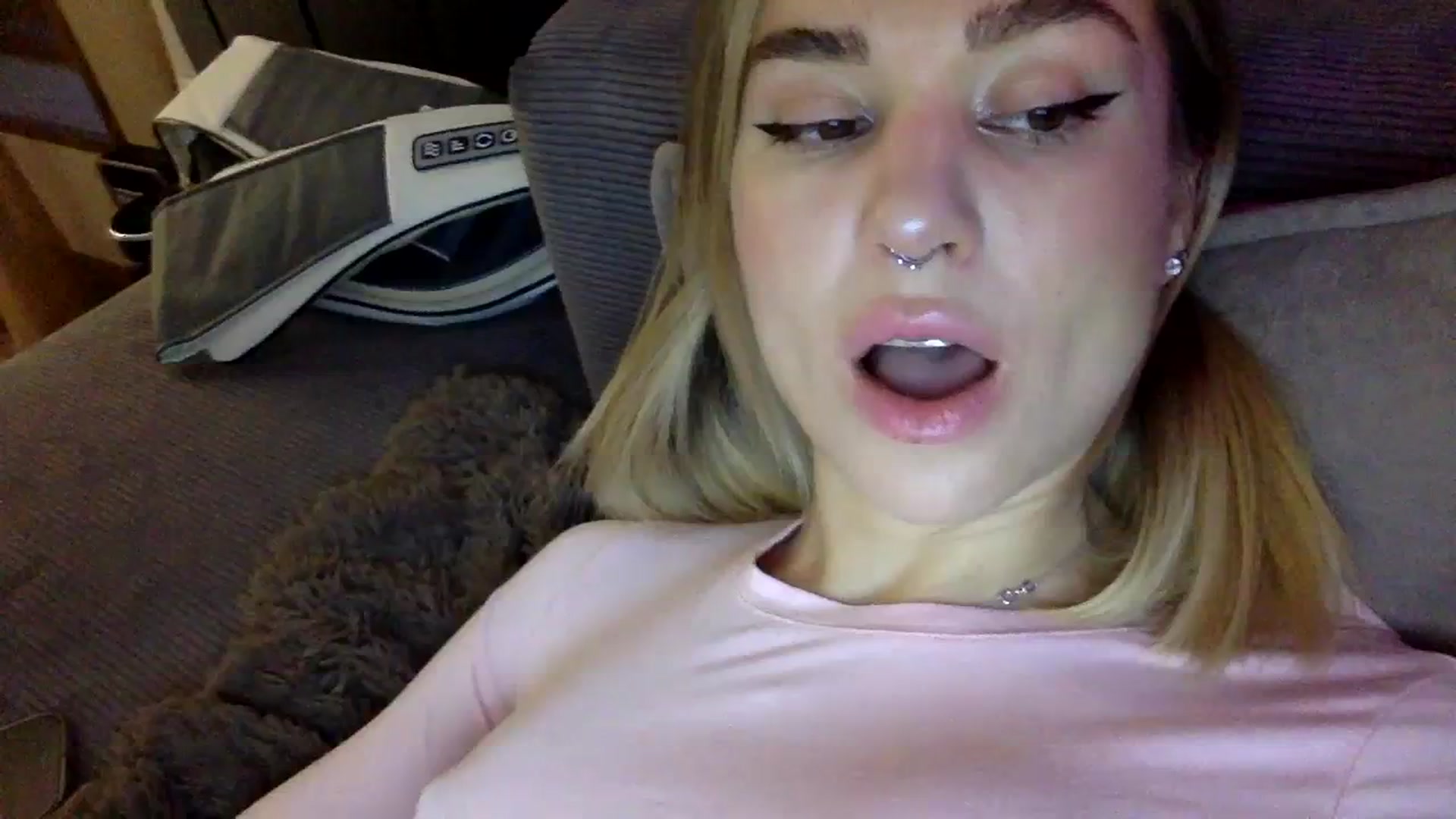 Gallery image thumbnail from EgoisticKitty's myfreecams stream on, 01/16/2024, 07:34 image 12 of 20