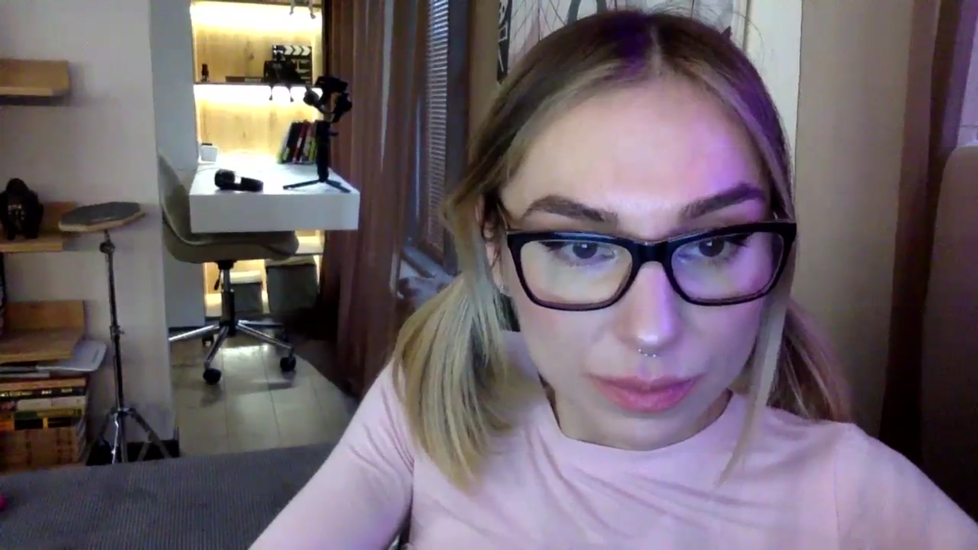 Gallery image thumbnail from EgoisticKitty's myfreecams stream on, 01/16/2024, 10:42 image 2 of 20