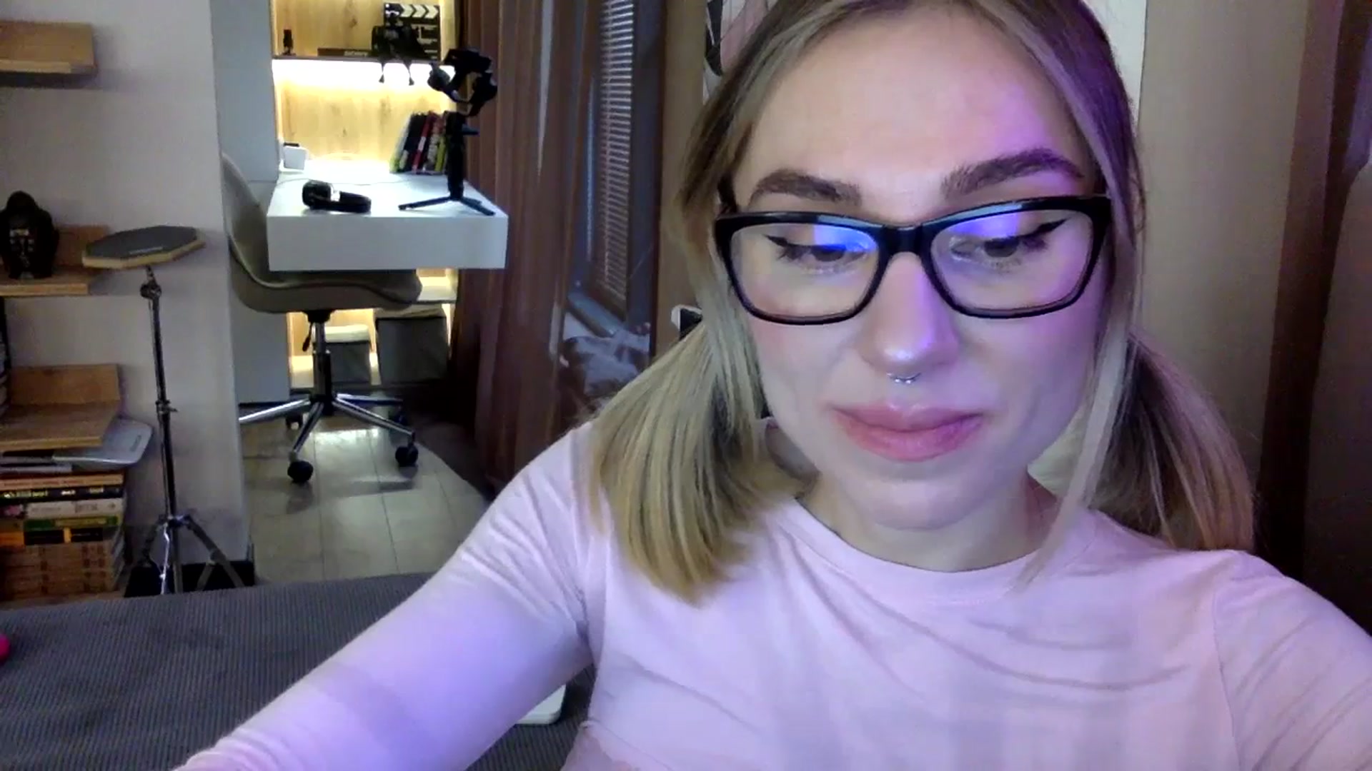 Gallery image thumbnail from EgoisticKitty's myfreecams stream on, 01/16/2024, 10:42 image 3 of 20