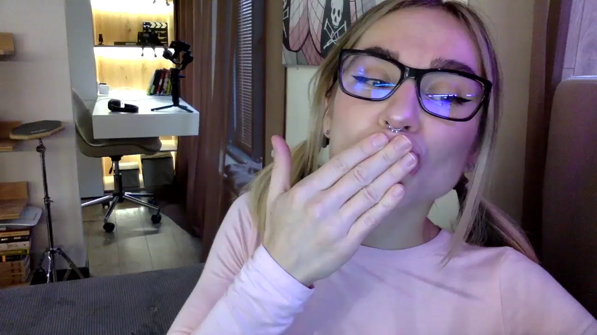 Gallery image thumbnail from EgoisticKitty's myfreecams stream on, 01/16/2024, 10:42 image 1 of 20