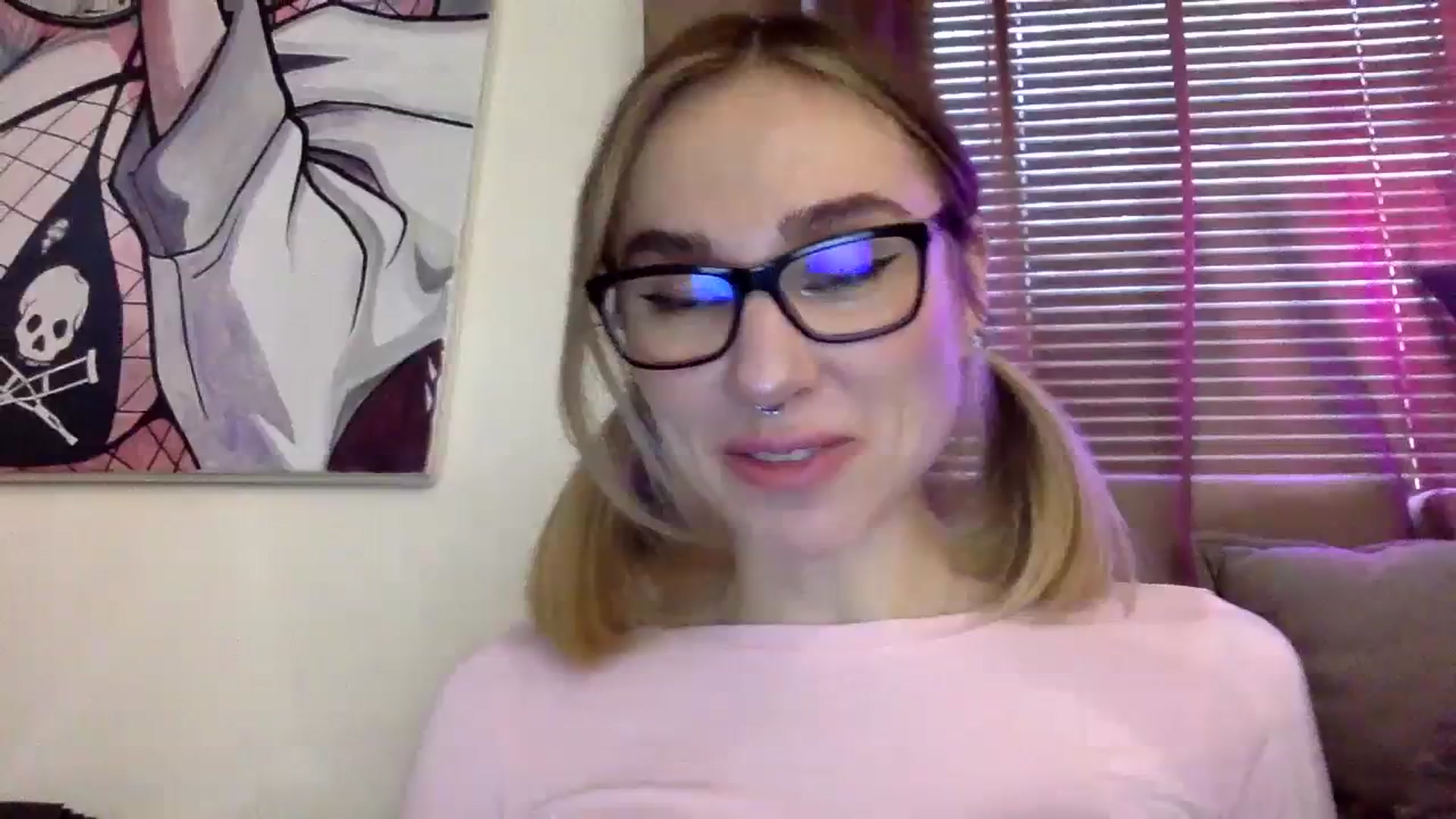 Gallery image thumbnail from EgoisticKitty's myfreecams stream on, 01/16/2024, 10:42 image 17 of 20