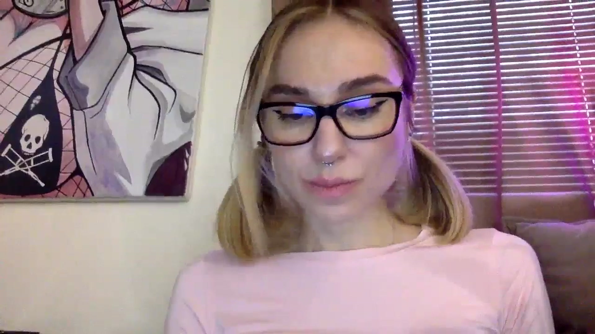 Gallery image thumbnail from EgoisticKitty's myfreecams stream on, 01/16/2024, 10:42 image 12 of 20