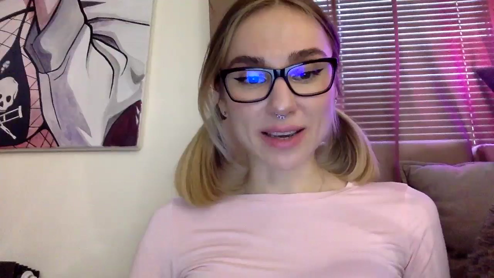 Gallery image thumbnail from EgoisticKitty's myfreecams stream on, 01/16/2024, 10:42 image 16 of 20