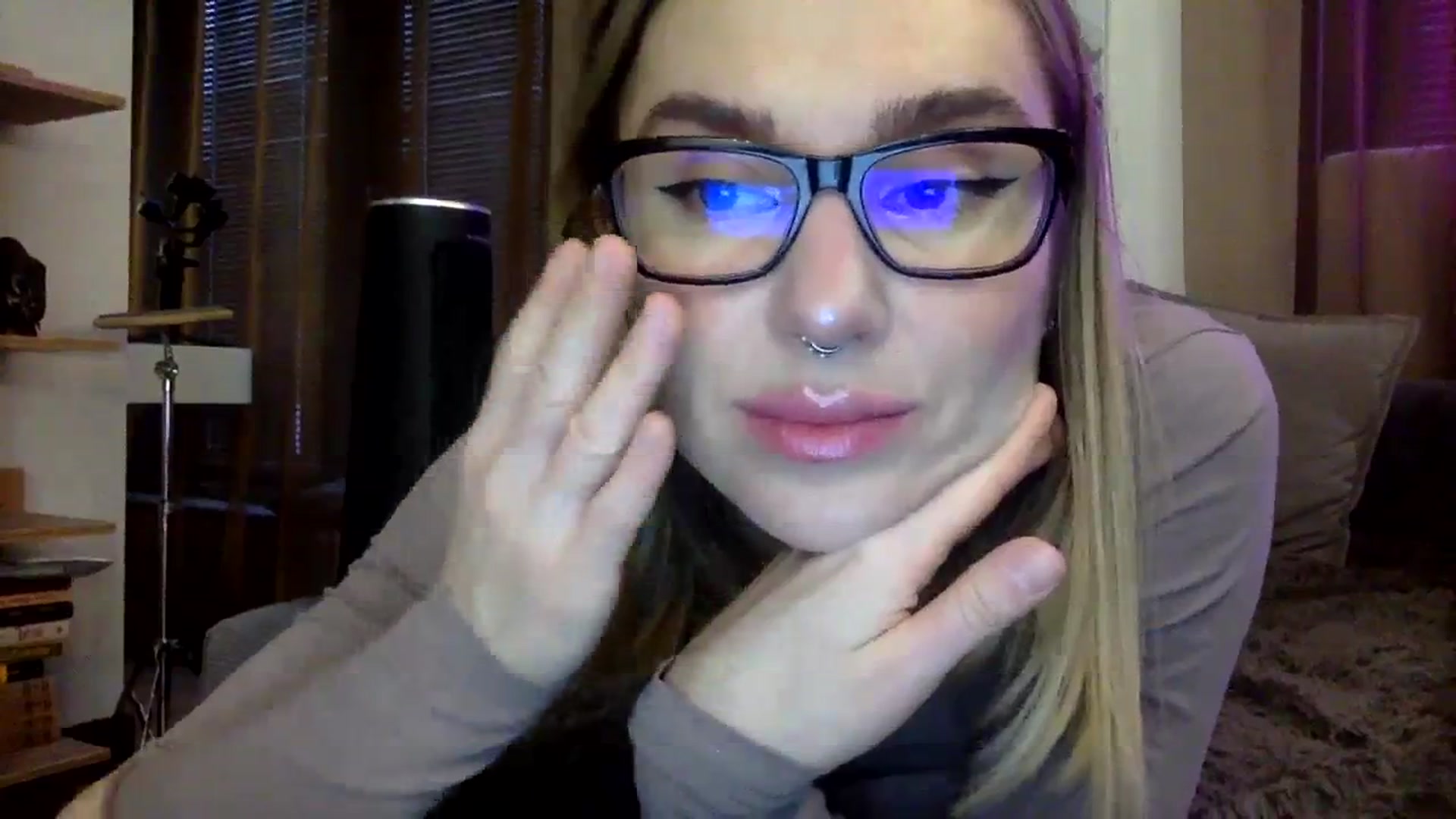 Gallery image thumbnail from EgoisticKitty's myfreecams stream on, 01/17/2024, 06:56 image 19 of 20