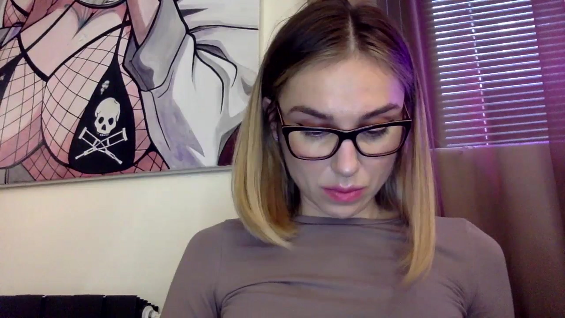 Gallery image thumbnail from EgoisticKitty's myfreecams stream on, 01/17/2024, 09:42 image 10 of 20