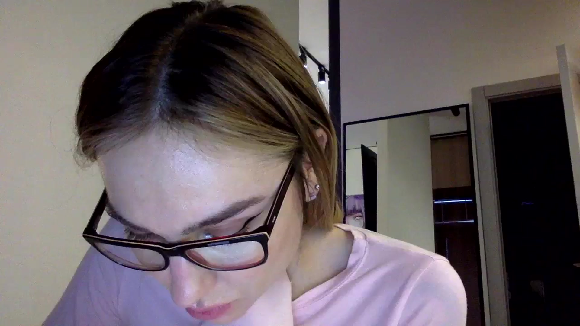 Gallery image thumbnail from EgoisticKitty's myfreecams stream on, 01/17/2024, 13:09 image 17 of 20