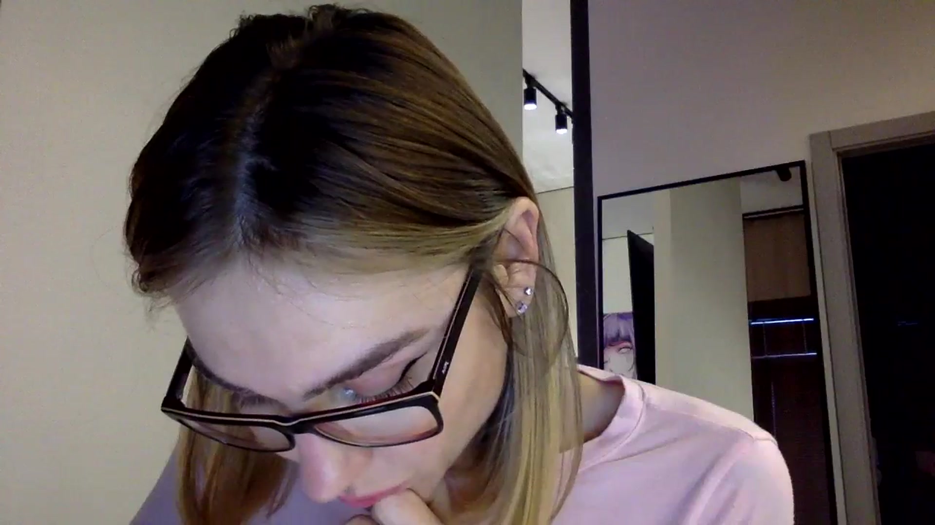 Gallery image thumbnail from EgoisticKitty's myfreecams stream on, 01/17/2024, 13:09 image 18 of 20