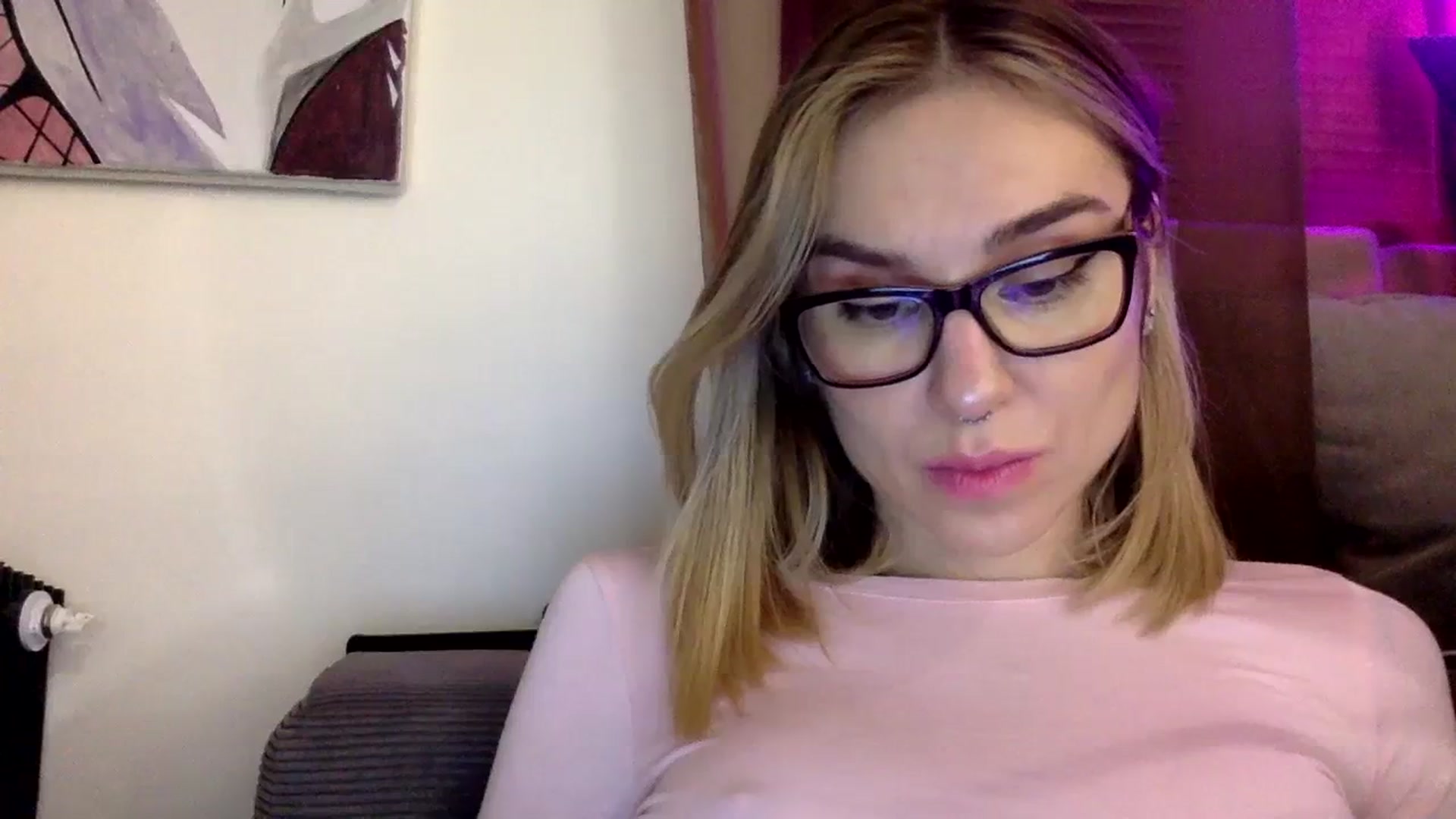 Gallery image thumbnail from EgoisticKitty's myfreecams stream on, 01/17/2024, 16:38 image 18 of 20