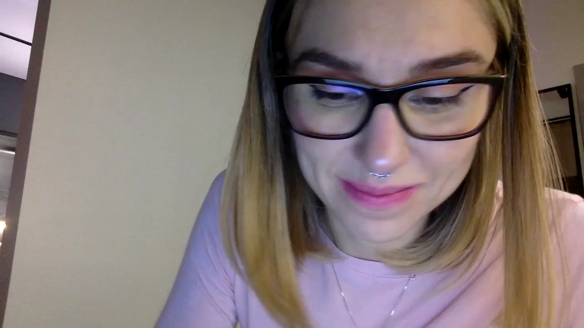 Gallery image thumbnail from EgoisticKitty's myfreecams stream on, 01/17/2024, 16:38 image 5 of 20