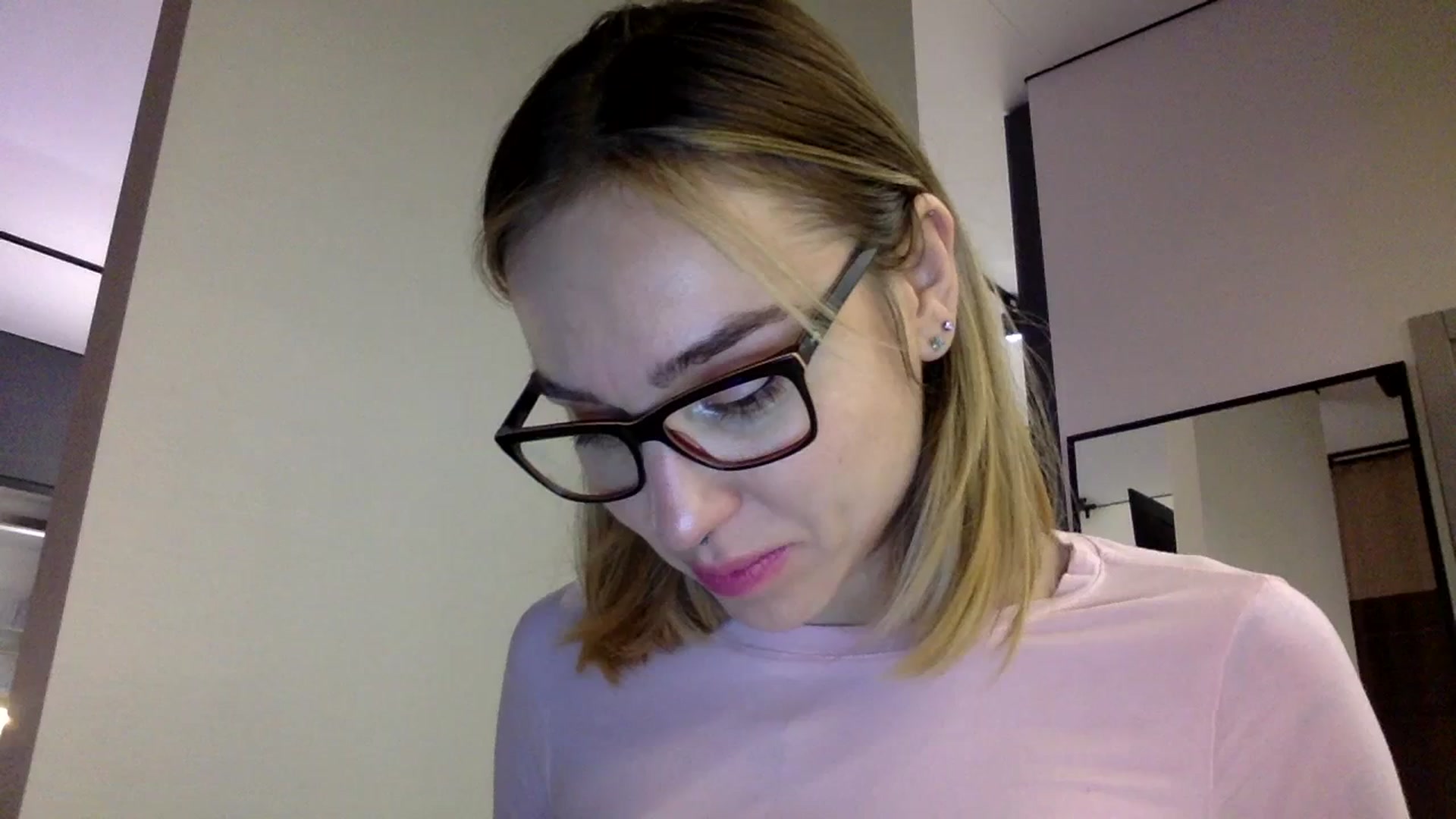 Gallery image thumbnail from EgoisticKitty's myfreecams stream on, 01/17/2024, 16:38 image 2 of 20