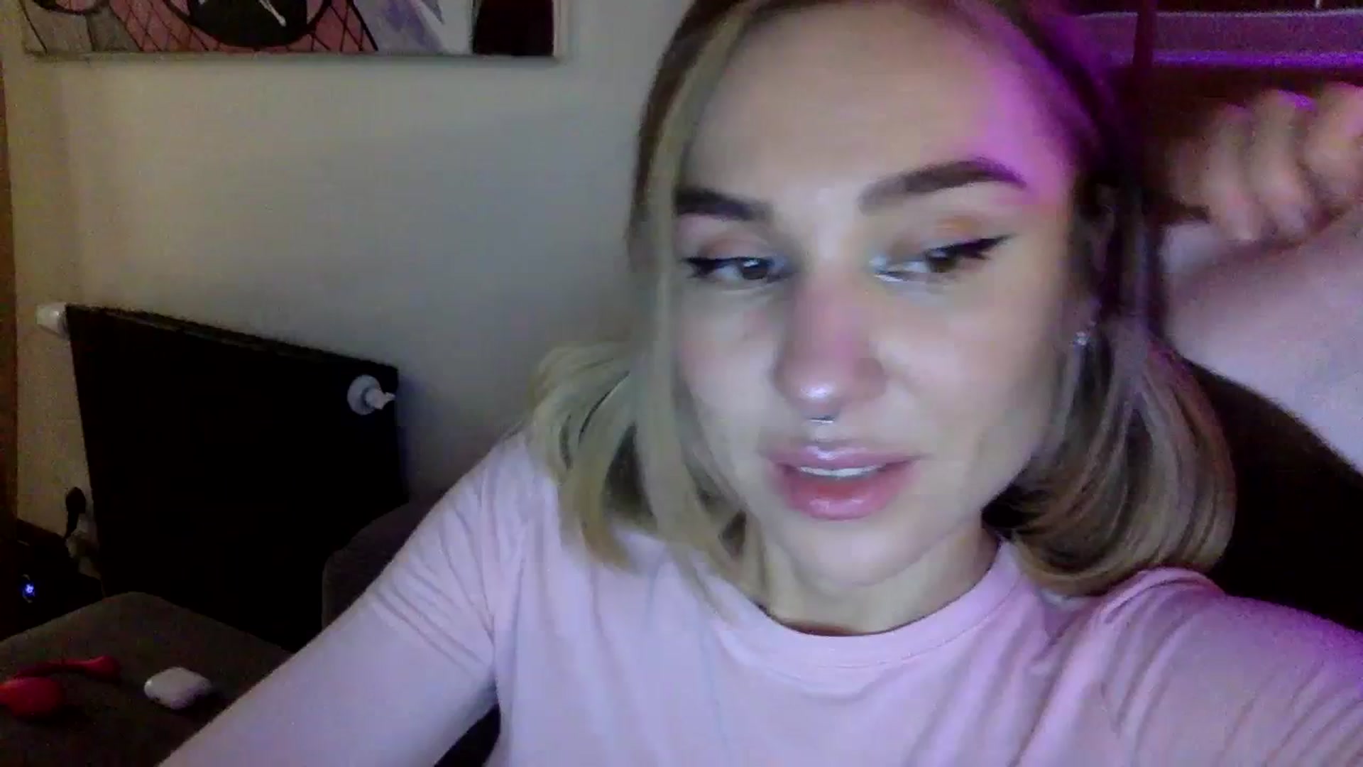Gallery image thumbnail from EgoisticKitty's myfreecams stream on, 01/18/2024, 12:32 image 20 of 20