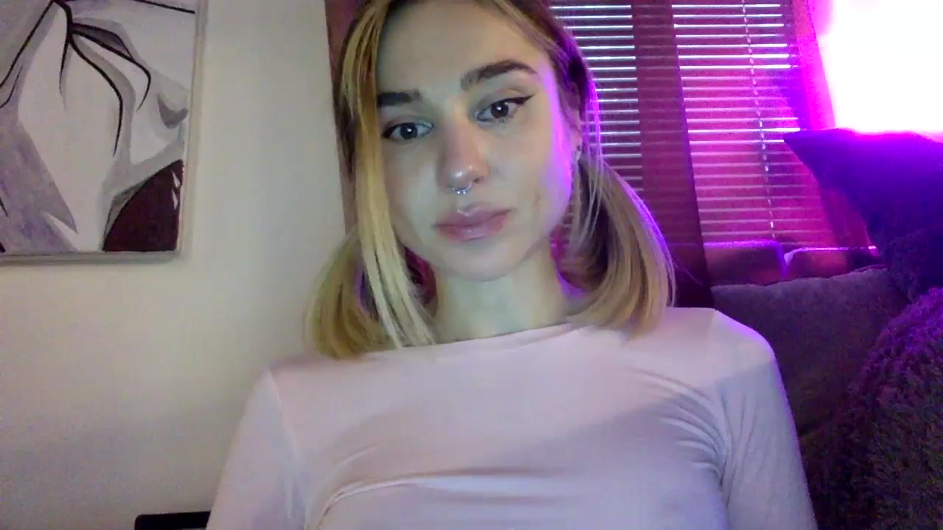 Gallery image thumbnail from EgoisticKitty's myfreecams stream on, 01/18/2024, 12:32 image 1 of 20