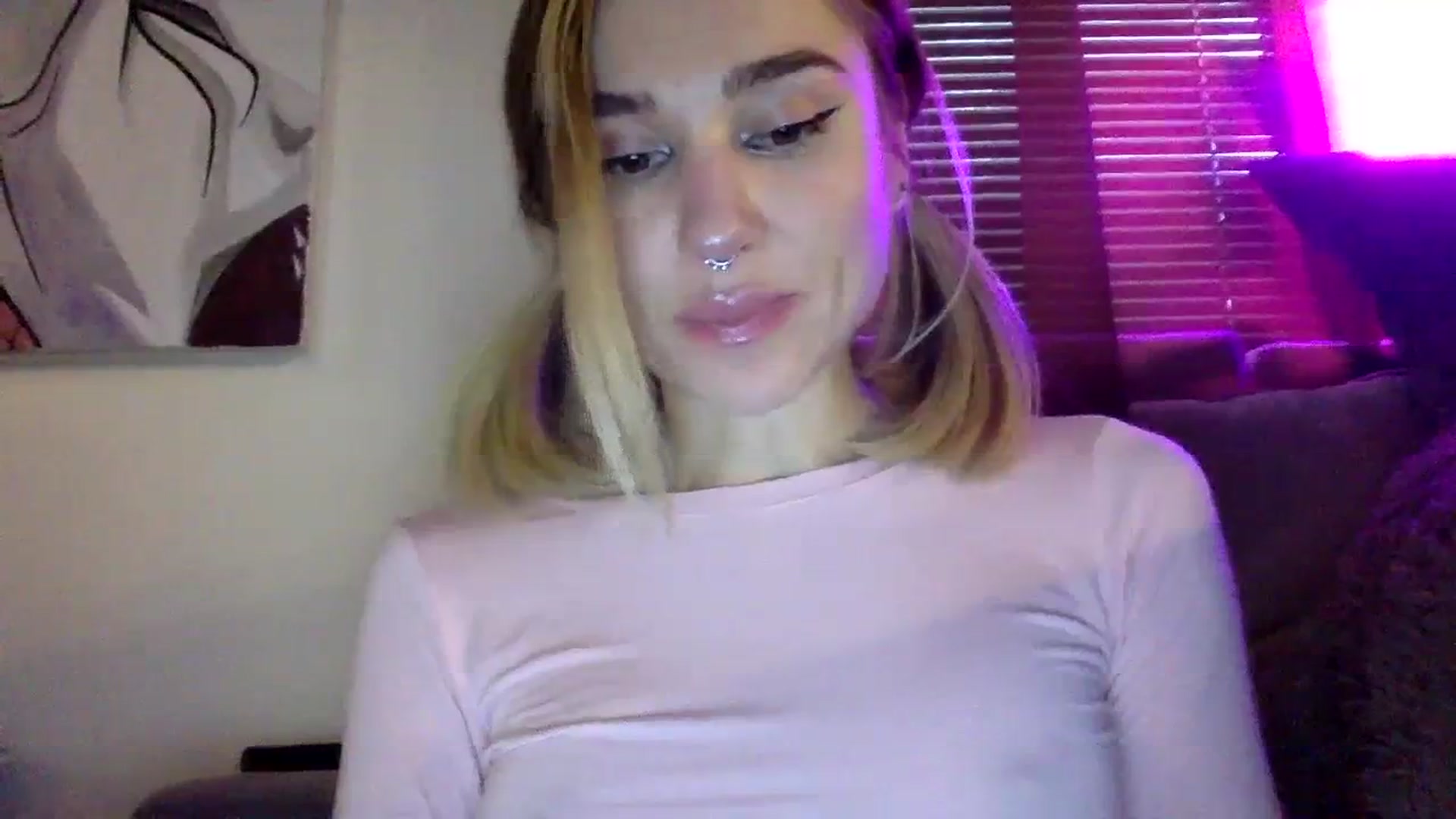 Gallery image thumbnail from EgoisticKitty's myfreecams stream on, 01/18/2024, 12:32 image 3 of 20
