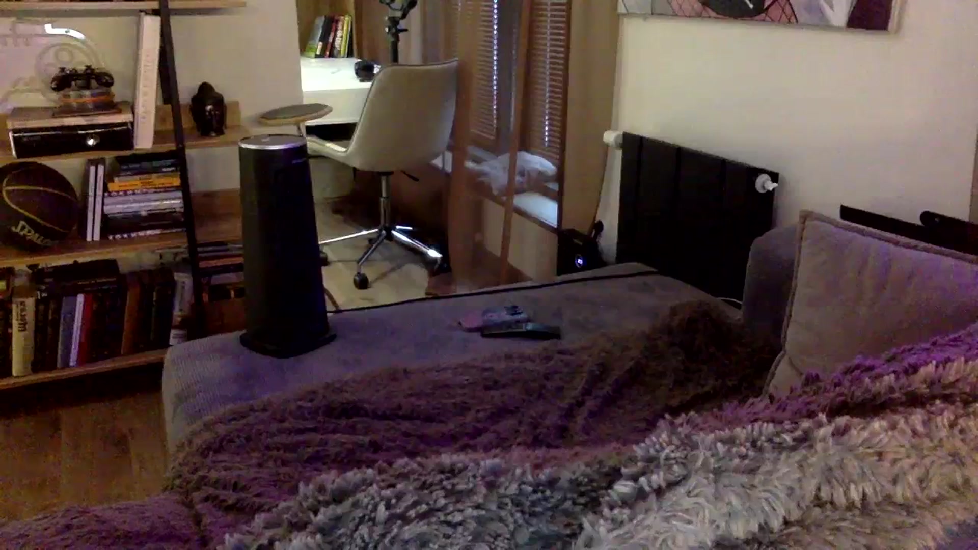 Gallery image thumbnail from EgoisticKitty's myfreecams stream on, 01/19/2024, 07:47 image 13 of 20