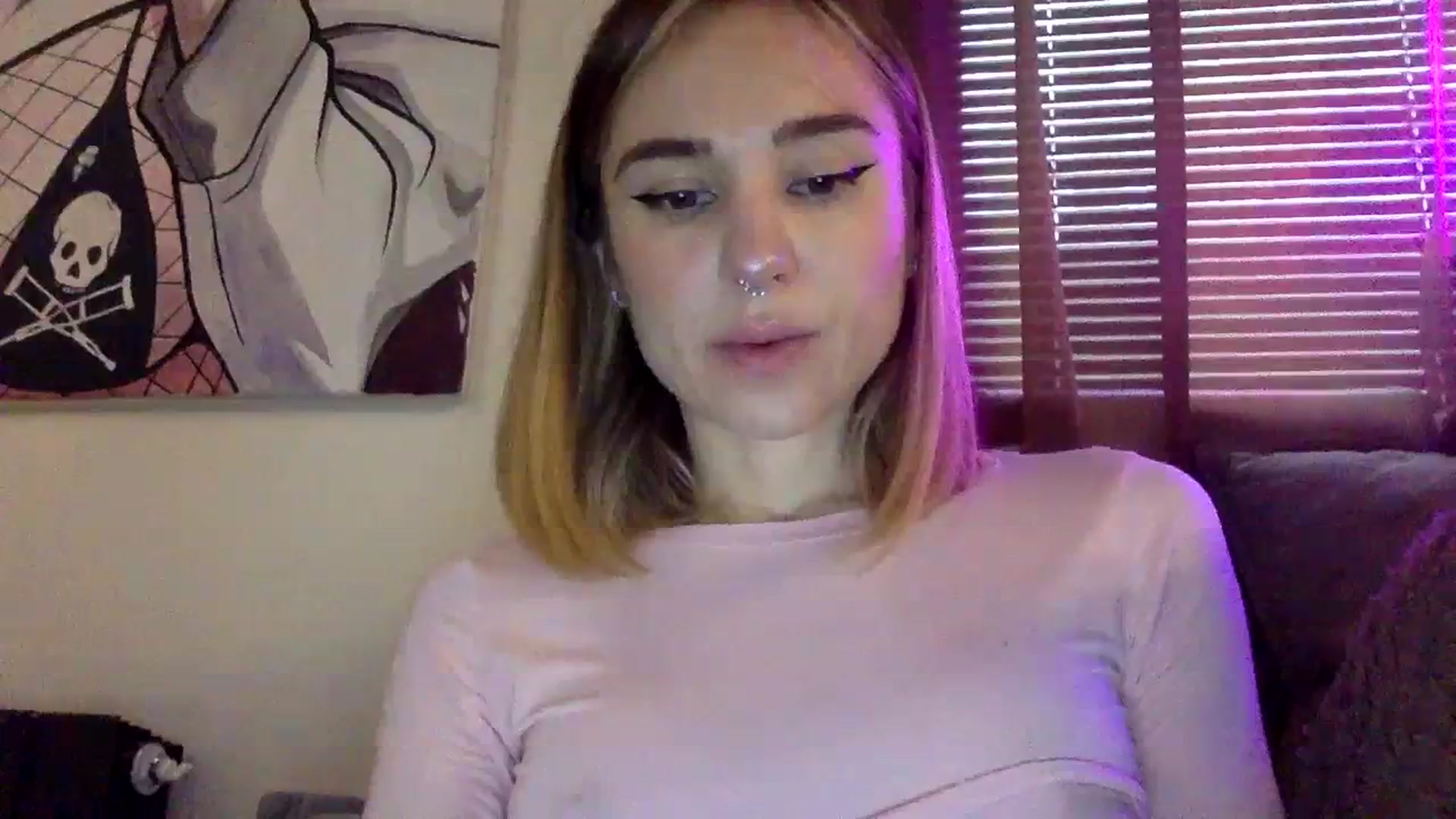 Gallery image thumbnail from EgoisticKitty's myfreecams stream on, 01/19/2024, 08:31 image 18 of 20