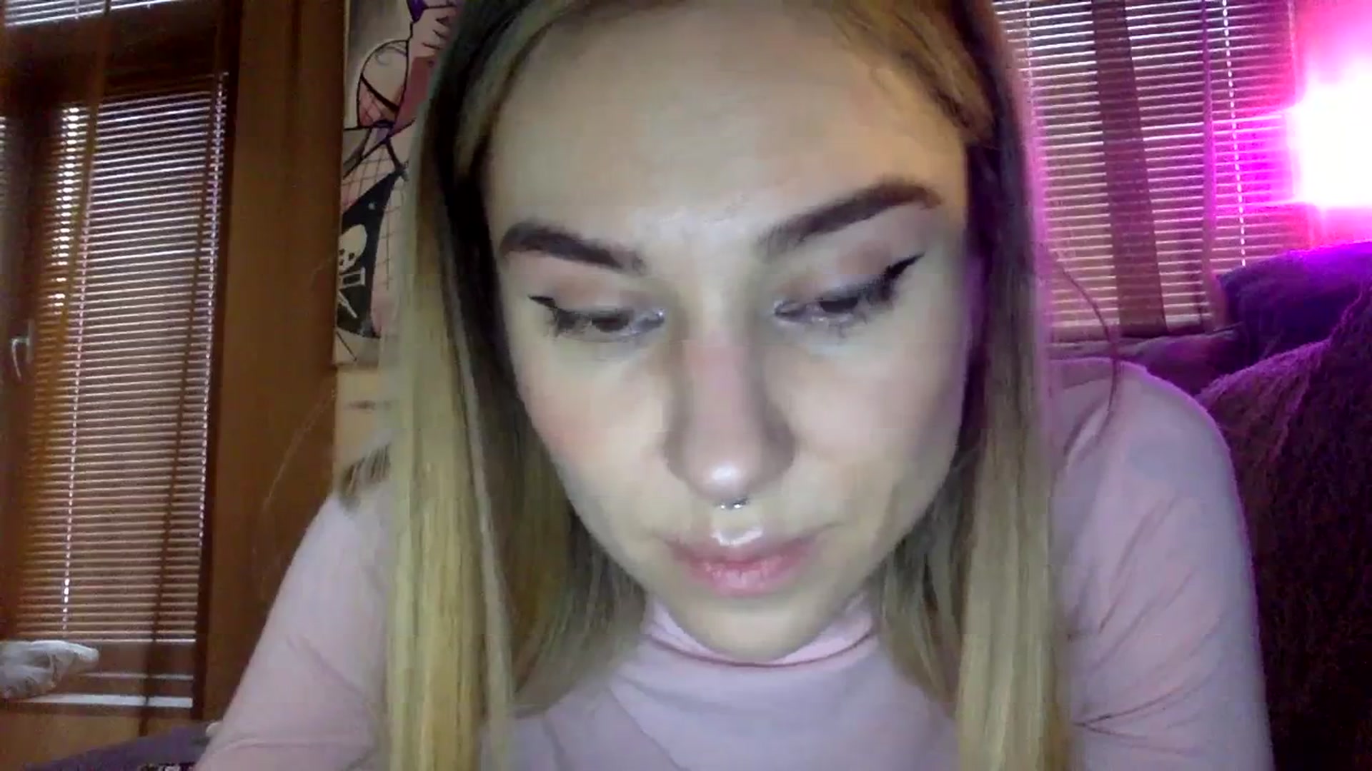 Gallery image thumbnail from EgoisticKitty's myfreecams stream on, 01/20/2024, 08:34 image 5 of 20
