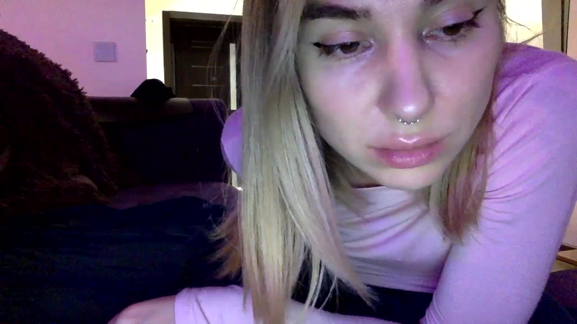 Gallery image thumbnail from EgoisticKitty's myfreecams stream on, 01/21/2024, 13:42 image 18 of 20