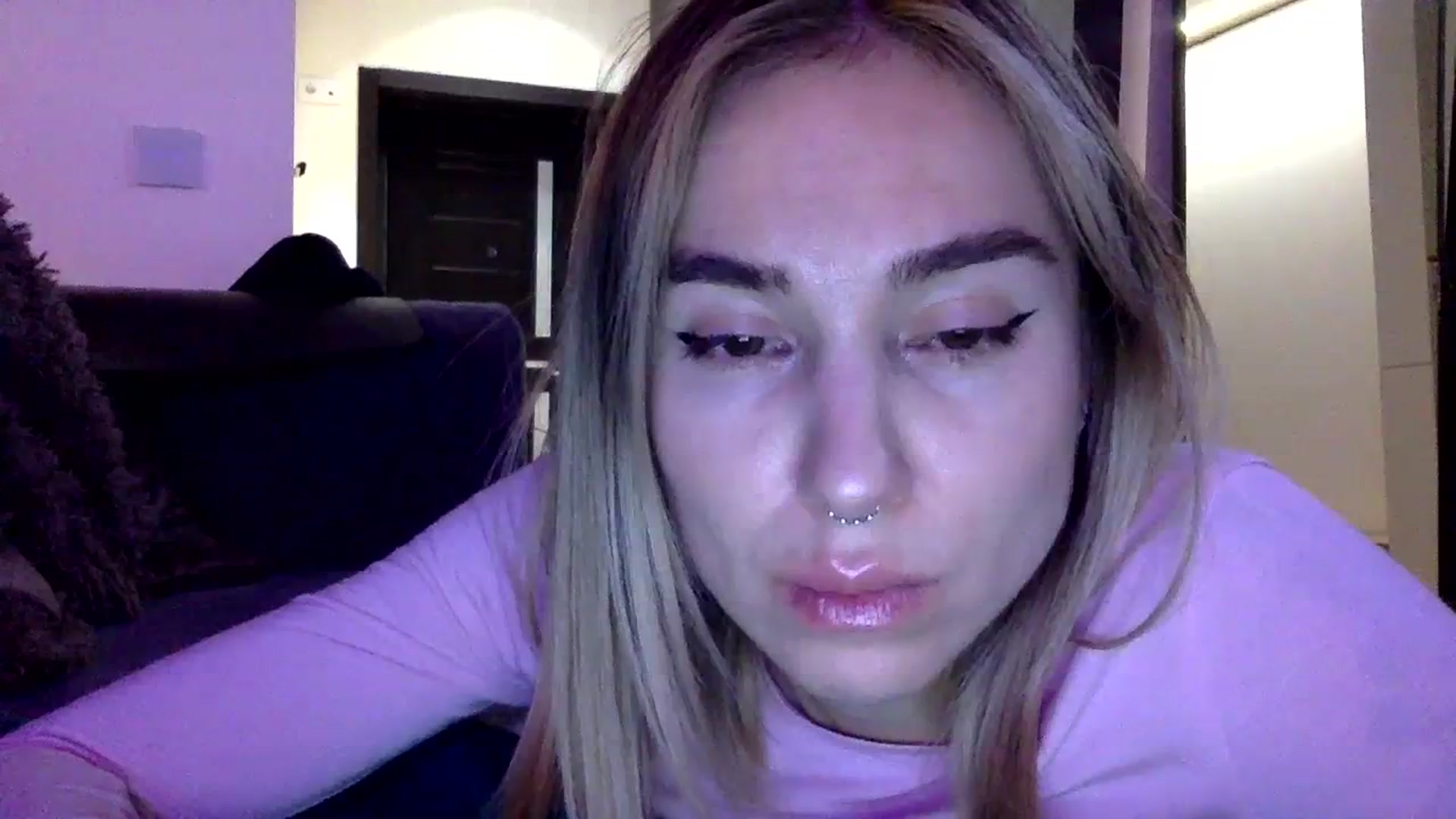 Gallery image thumbnail from EgoisticKitty's myfreecams stream on, 01/21/2024, 13:42 image 4 of 20