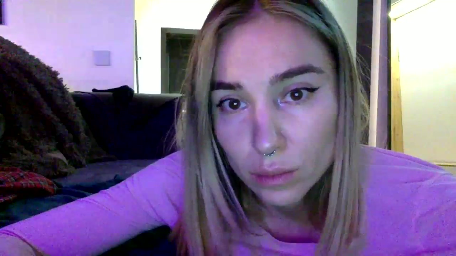 Gallery image thumbnail from EgoisticKitty's myfreecams stream on, 01/21/2024, 15:26 image 4 of 20