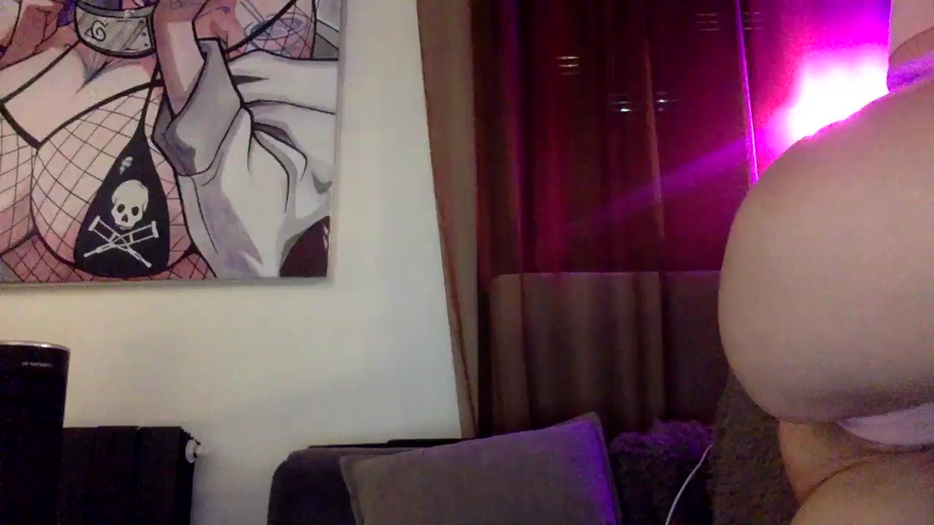 Gallery image thumbnail from EgoisticKitty's myfreecams stream on, 01/22/2024, 16:24 image 14 of 20