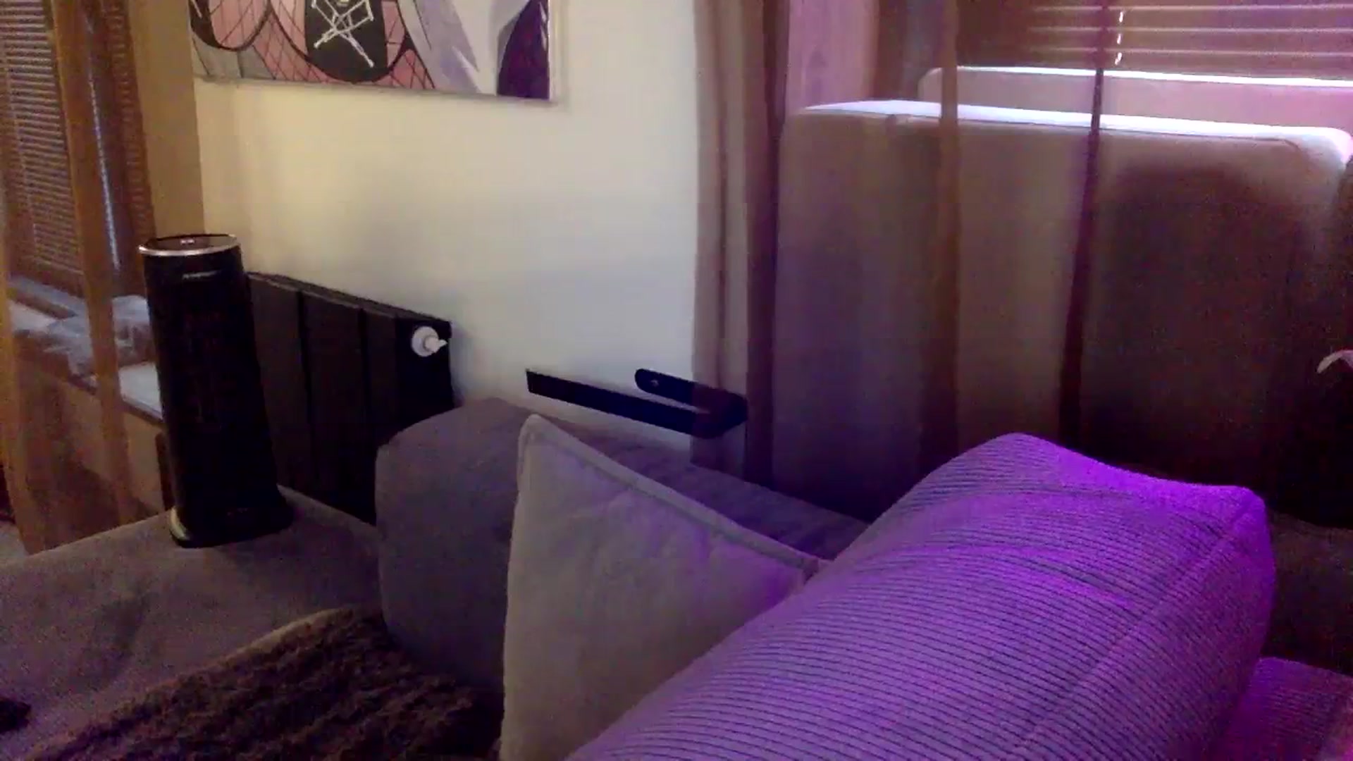 Gallery image thumbnail from EgoisticKitty's myfreecams stream on, 01/23/2024, 08:36 image 7 of 20