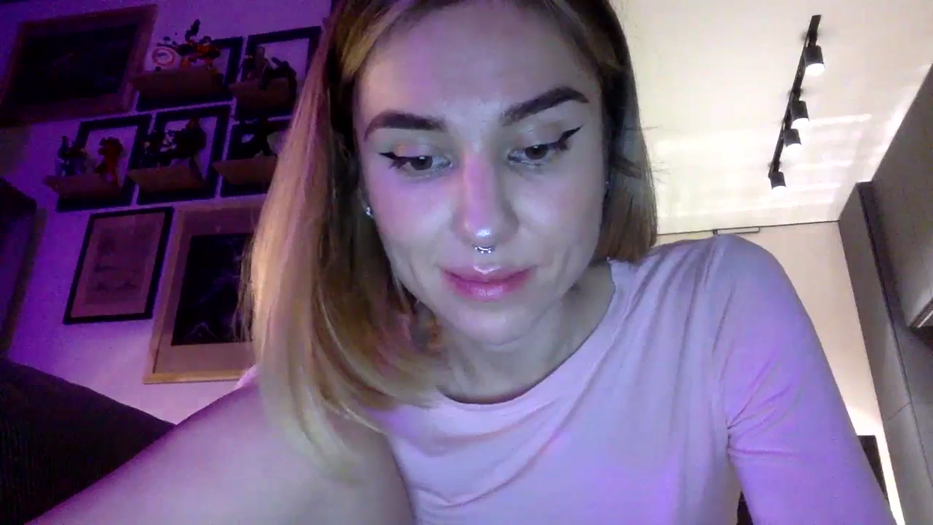 Gallery image thumbnail from EgoisticKitty's myfreecams stream on, 01/23/2024, 11:43 image 2 of 20