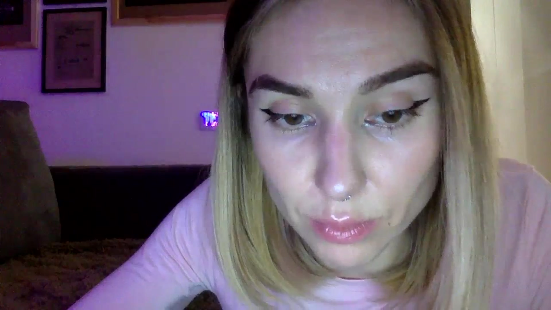 Gallery image thumbnail from EgoisticKitty's myfreecams stream on, 01/23/2024, 13:08 image 13 of 20