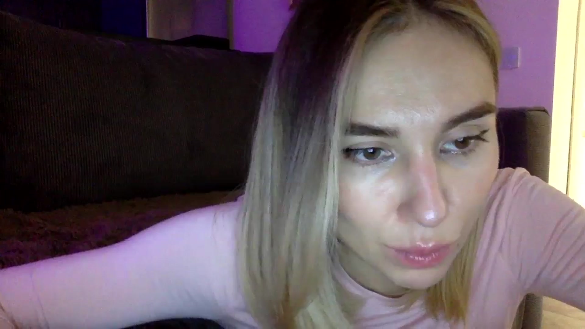Gallery image thumbnail from EgoisticKitty's myfreecams stream on, 01/23/2024, 13:08 image 3 of 20