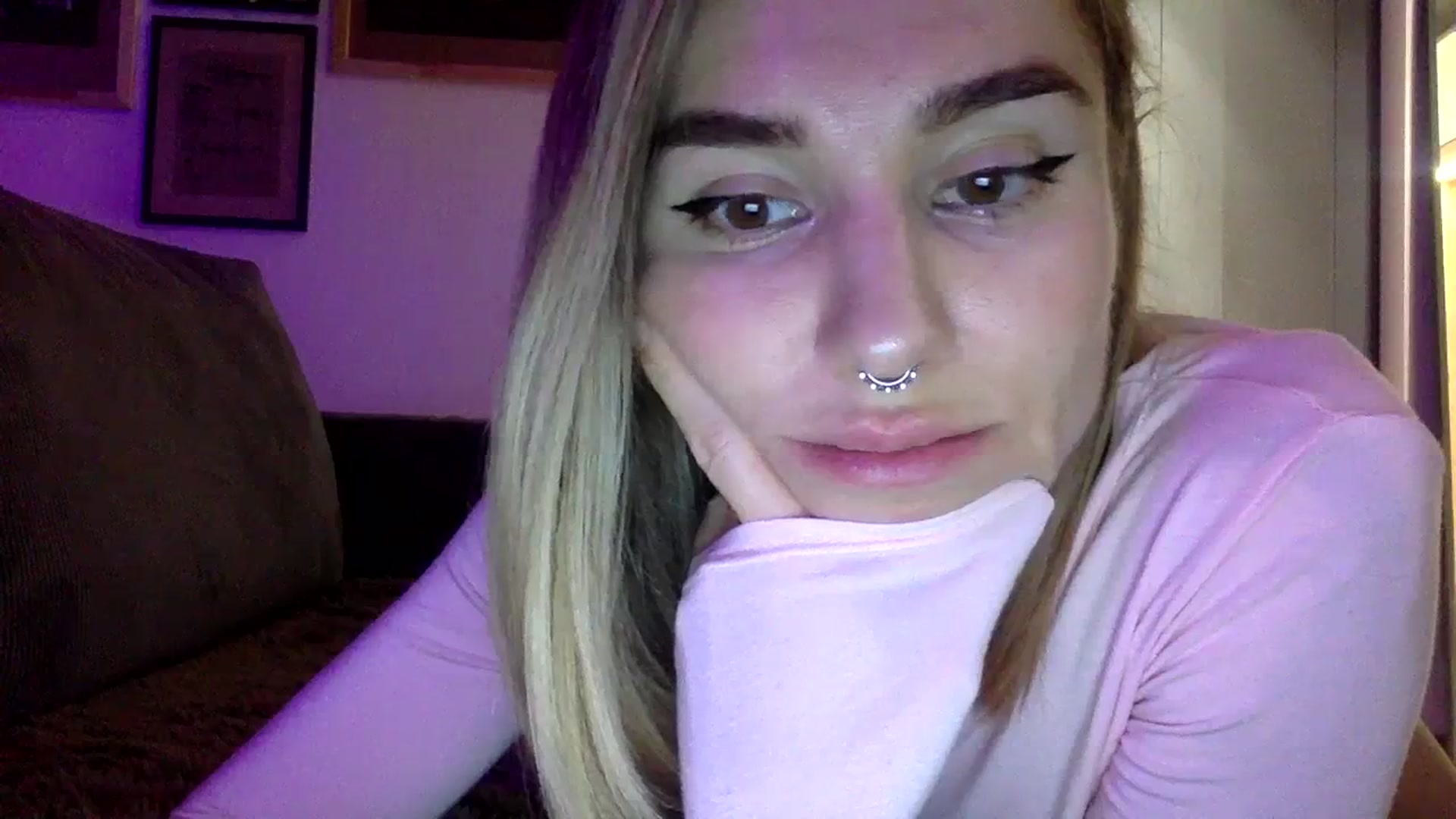 Gallery image thumbnail from EgoisticKitty's myfreecams stream on, 01/23/2024, 14:52 image 20 of 20