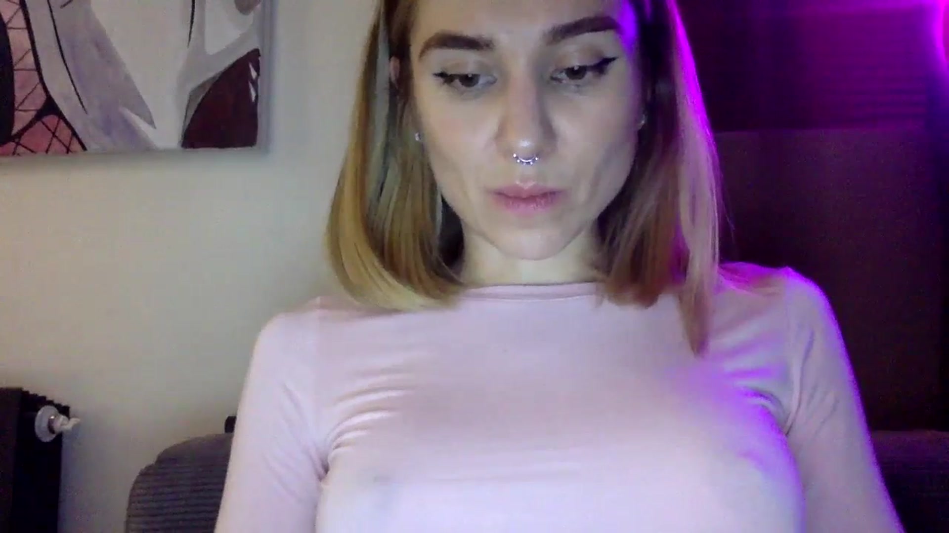 Gallery image thumbnail from EgoisticKitty's myfreecams stream on, 01/23/2024, 14:52 image 14 of 20