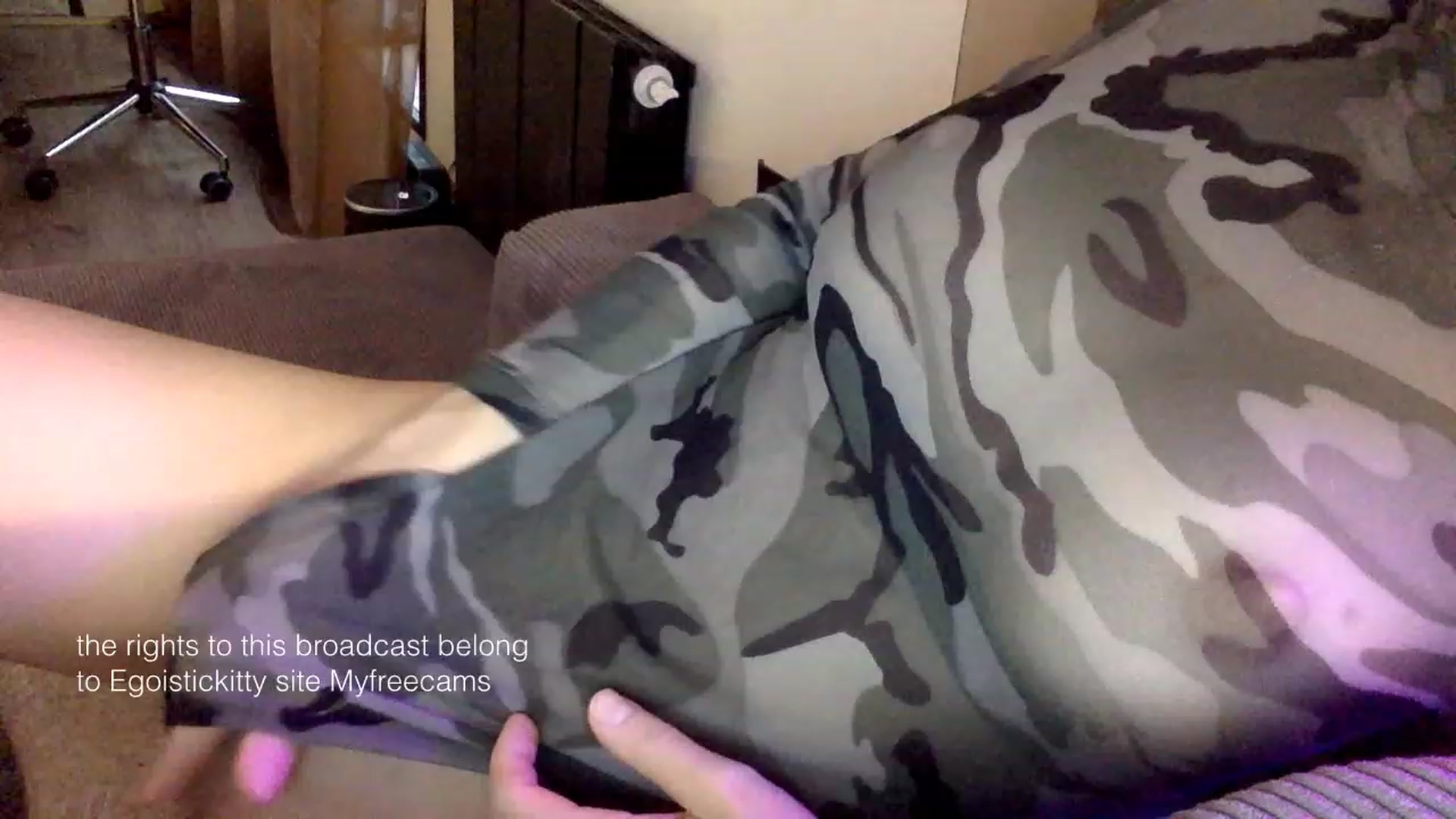 Gallery image thumbnail from EgoisticKitty's myfreecams stream on, 01/24/2024, 08:56 image 18 of 20