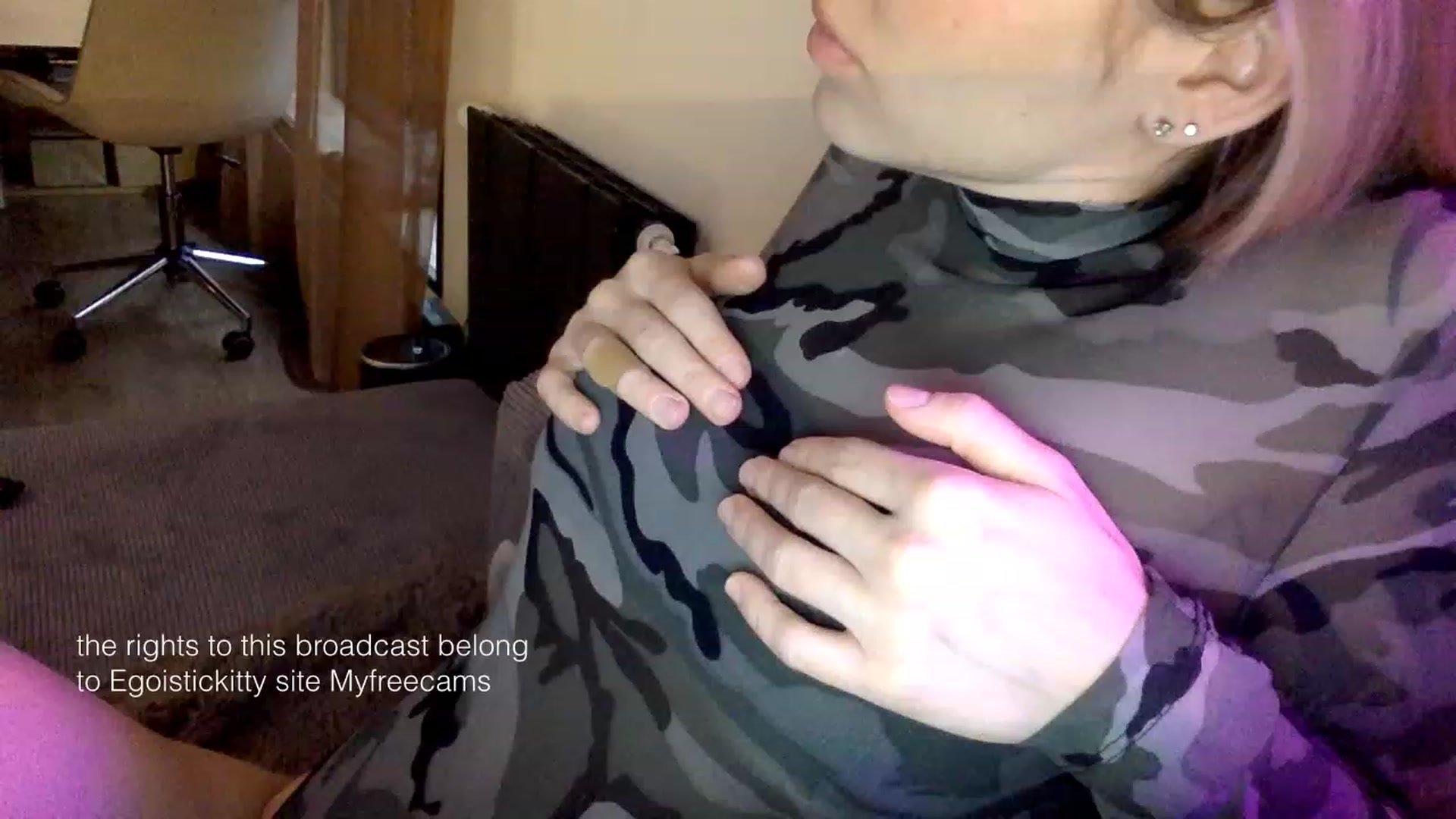 Gallery image thumbnail from EgoisticKitty's myfreecams stream on, 01/24/2024, 08:56 image 5 of 20