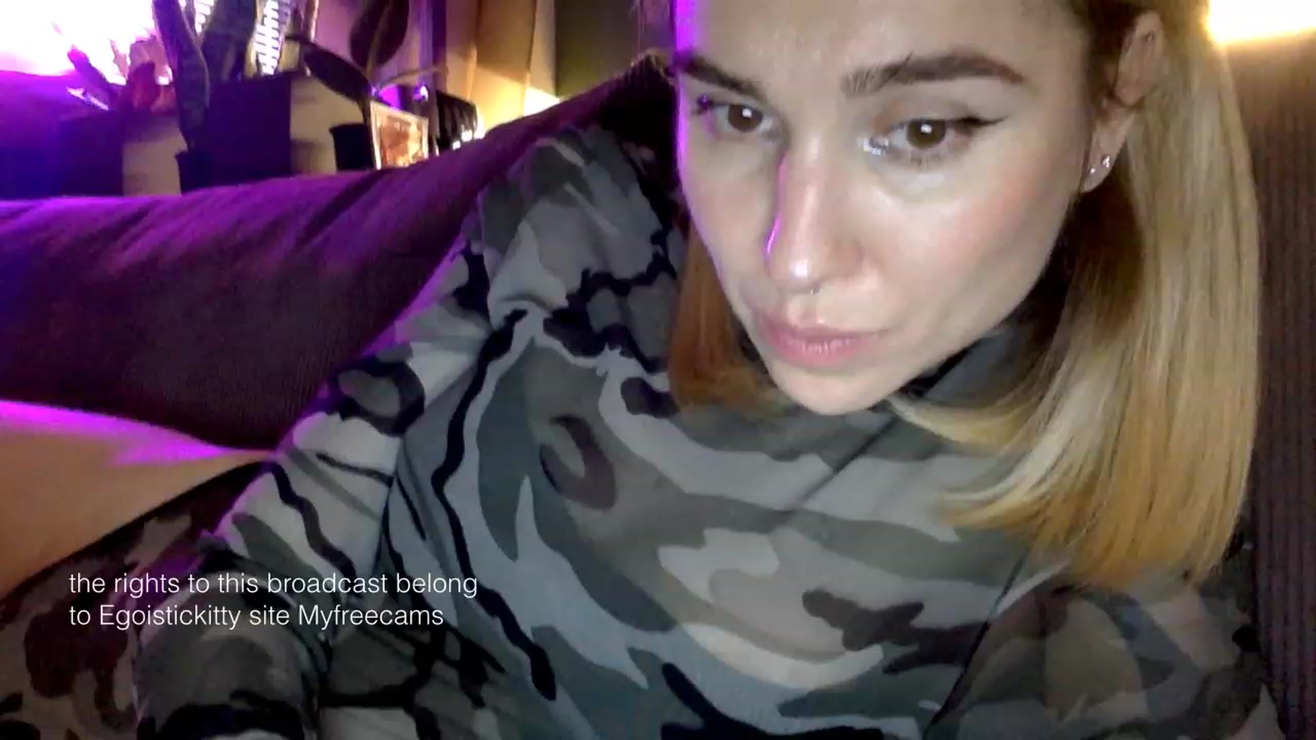 Gallery image thumbnail from EgoisticKitty's myfreecams stream on, 01/24/2024, 10:57 image 5 of 20