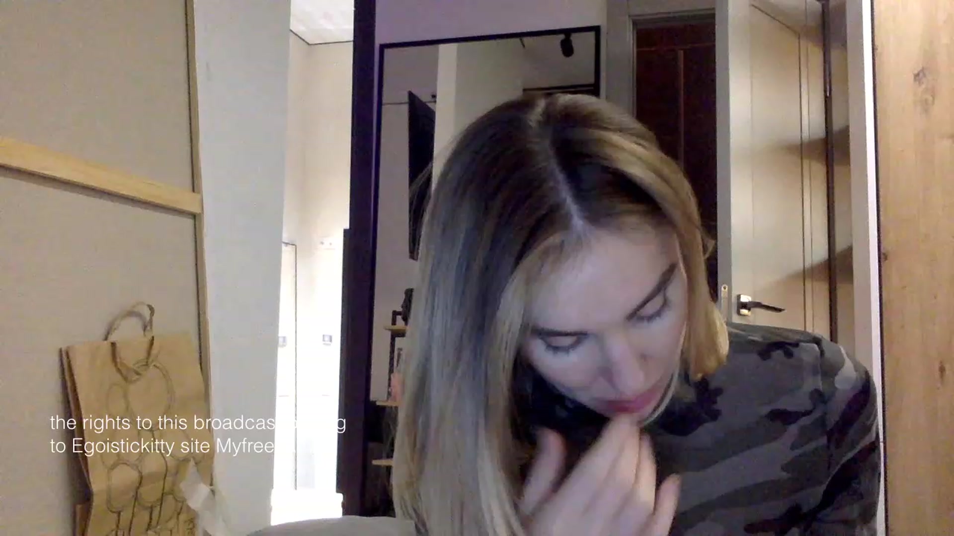 Gallery image thumbnail from EgoisticKitty's myfreecams stream on, 01/24/2024, 13:14 image 3 of 20