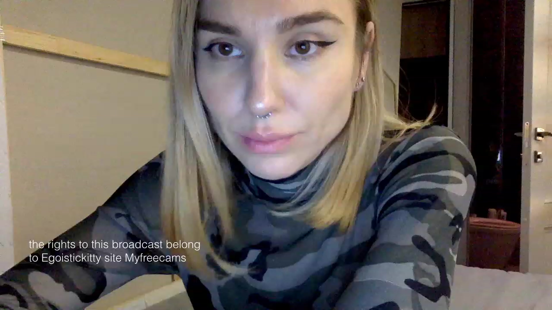 Gallery image thumbnail from EgoisticKitty's myfreecams stream on, 01/24/2024, 14:44 image 18 of 20