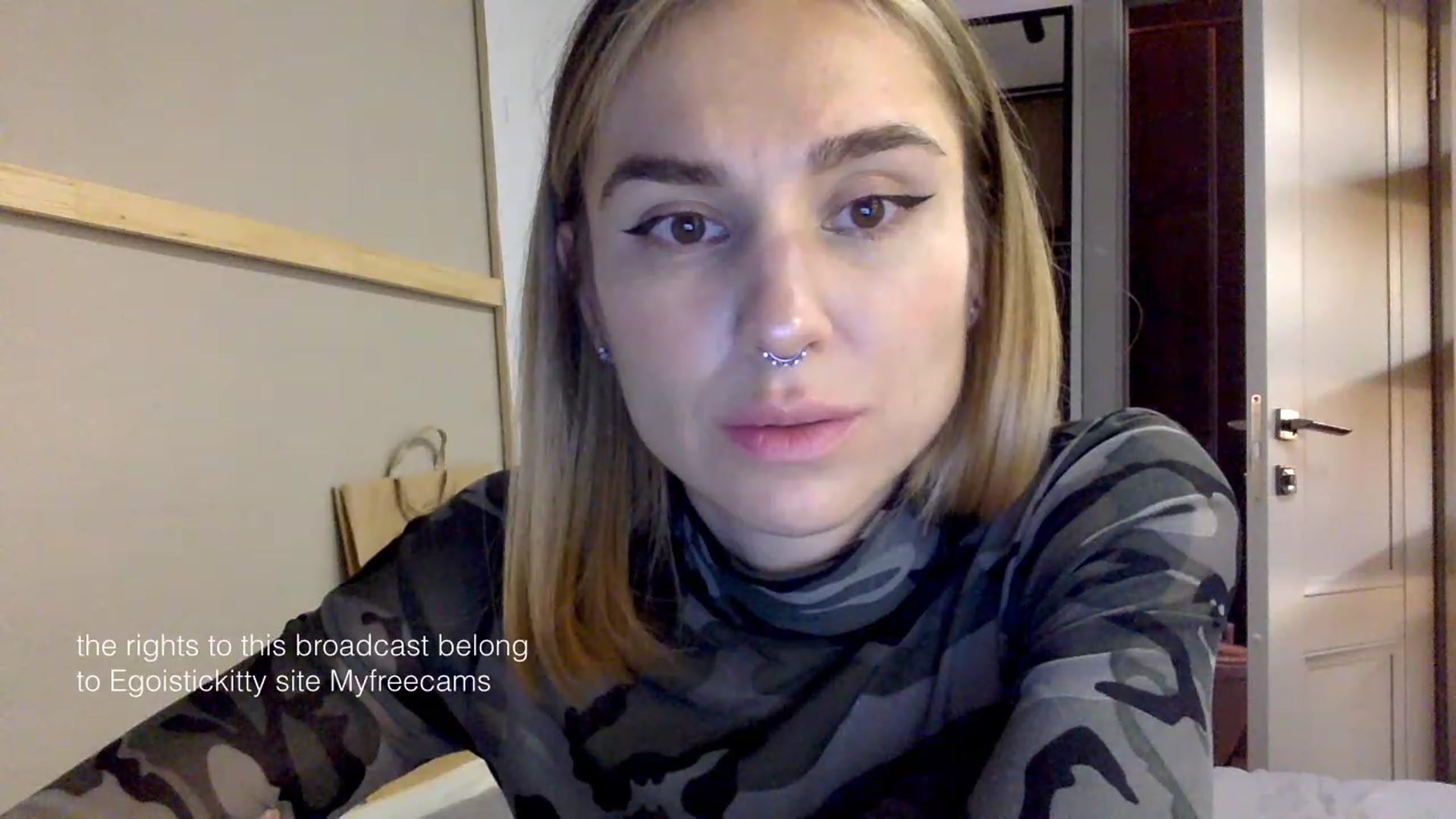 Gallery image thumbnail from EgoisticKitty's myfreecams stream on, 01/24/2024, 14:44 image 17 of 20